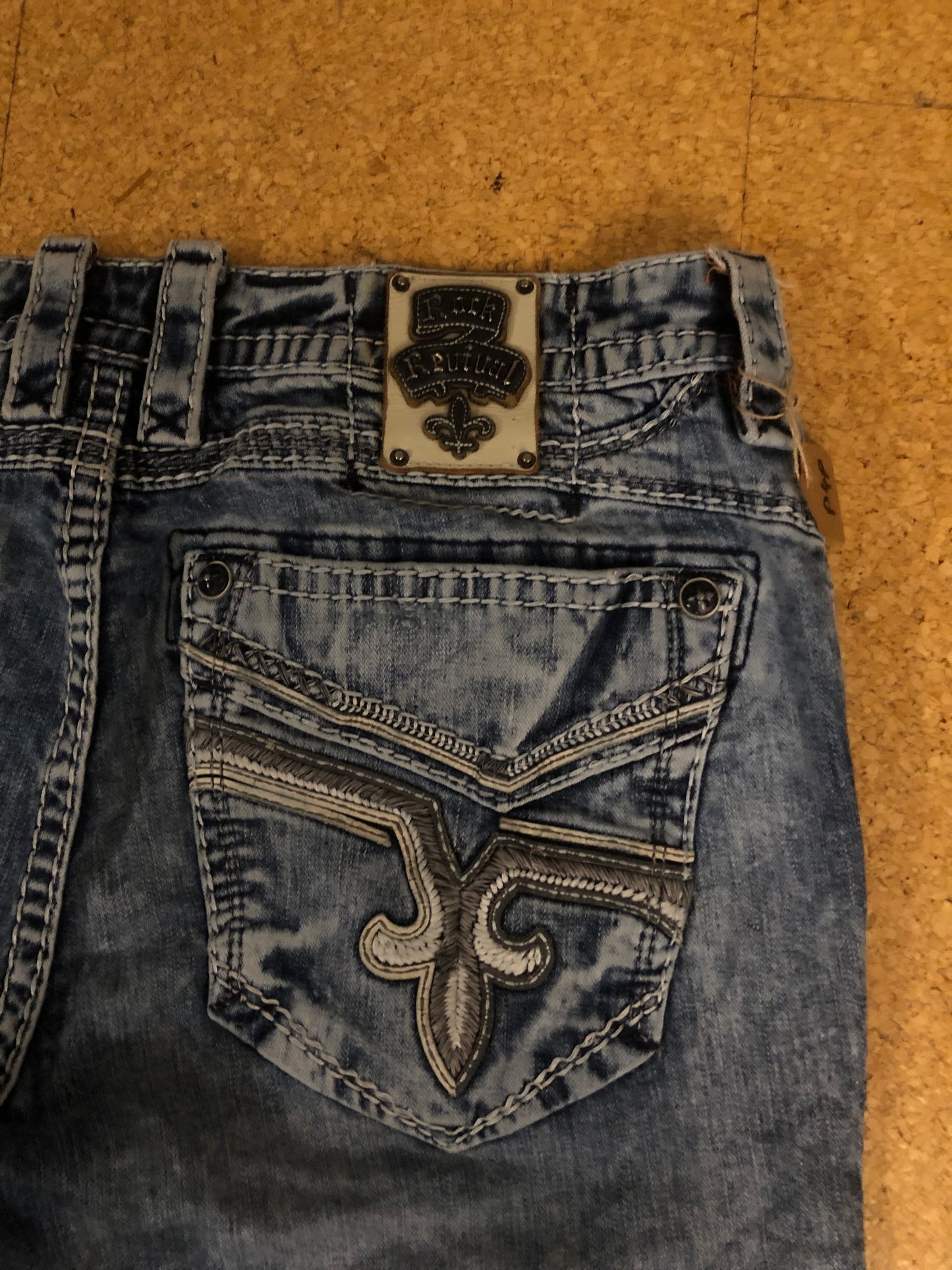Rock revival straight jeans (W40)