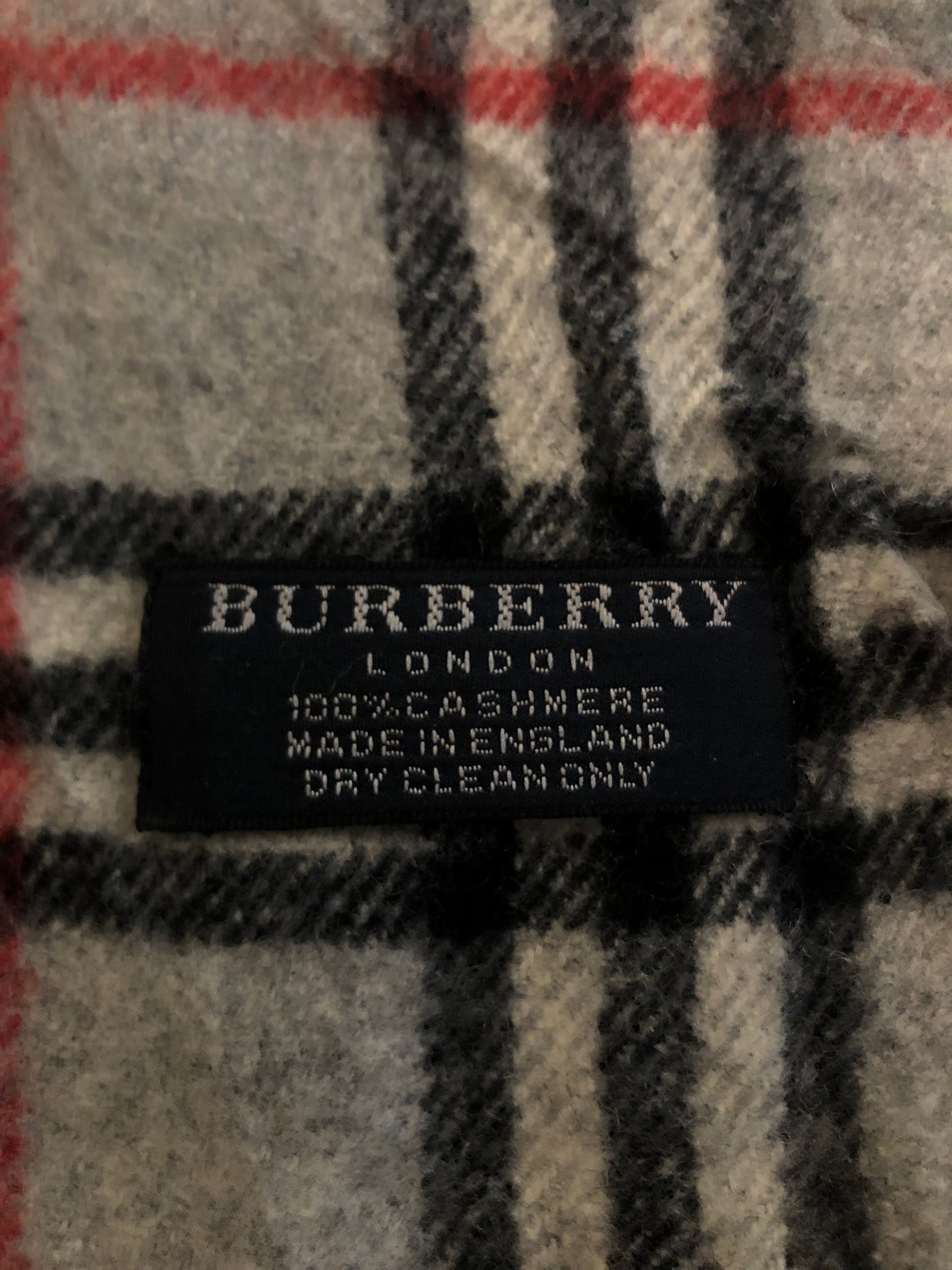 Vintage Burberry scarf grey