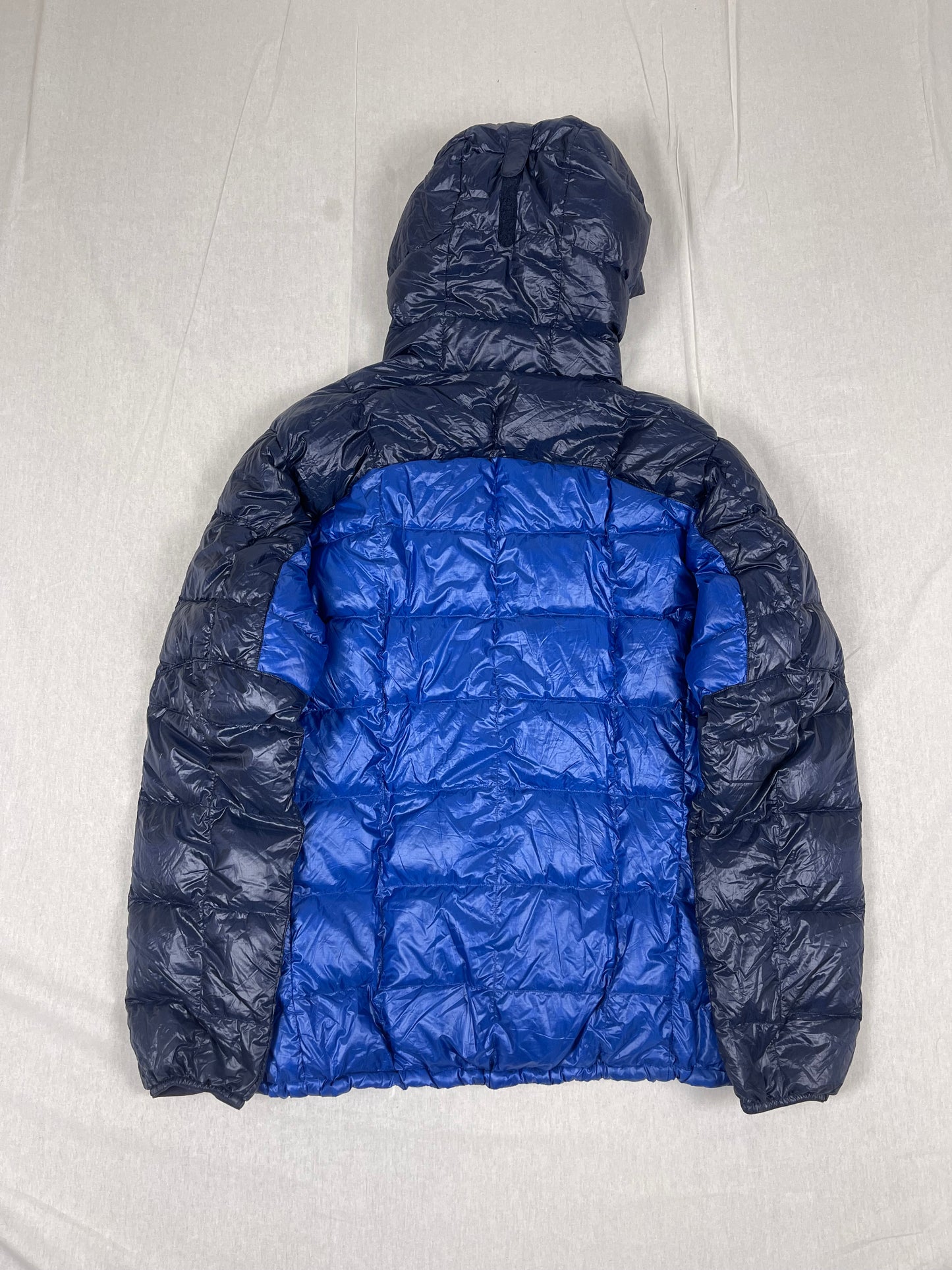 Montbell 2 Tone superior down Puffer (L)