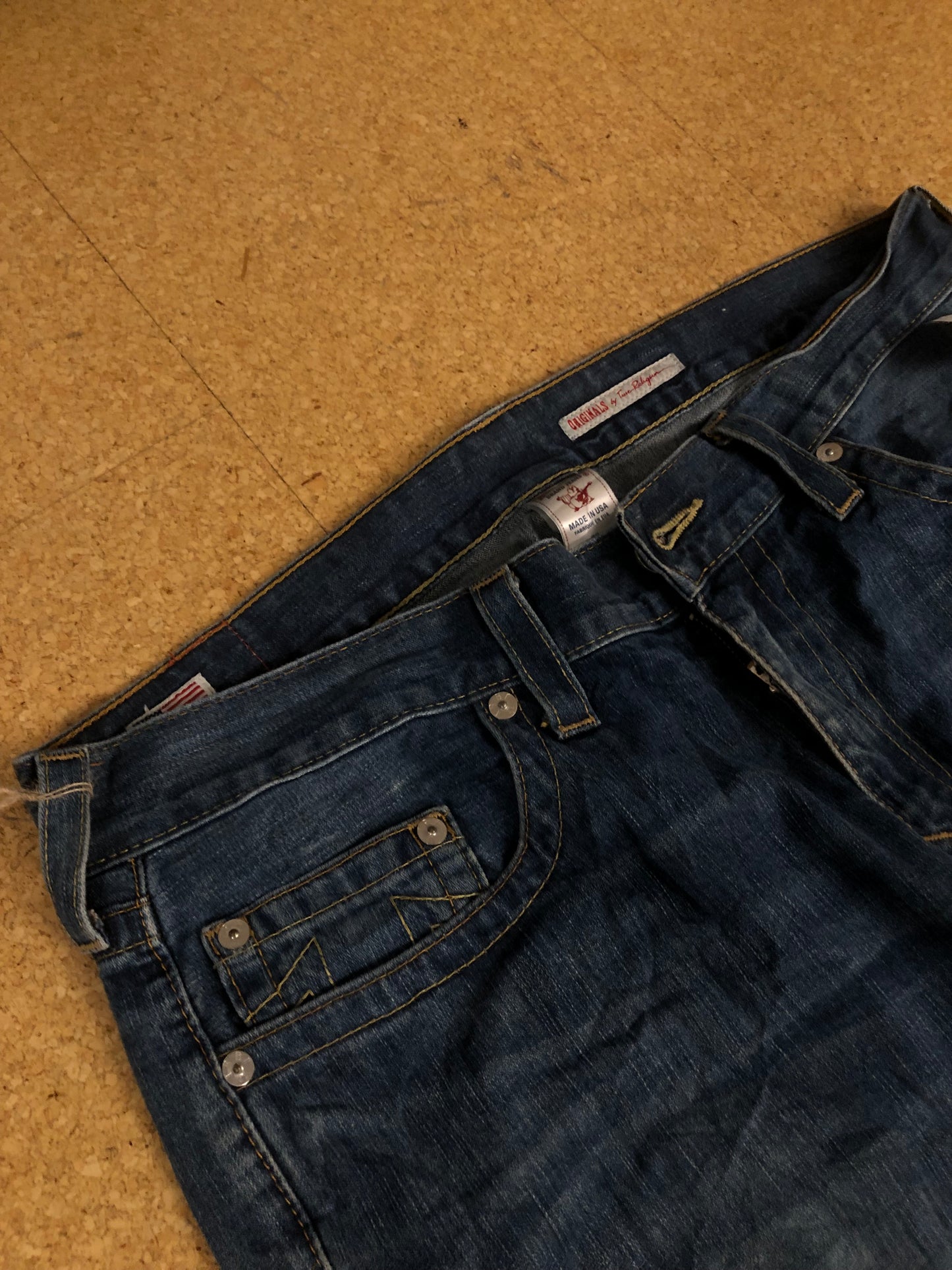 True Religion Jeans (W42)