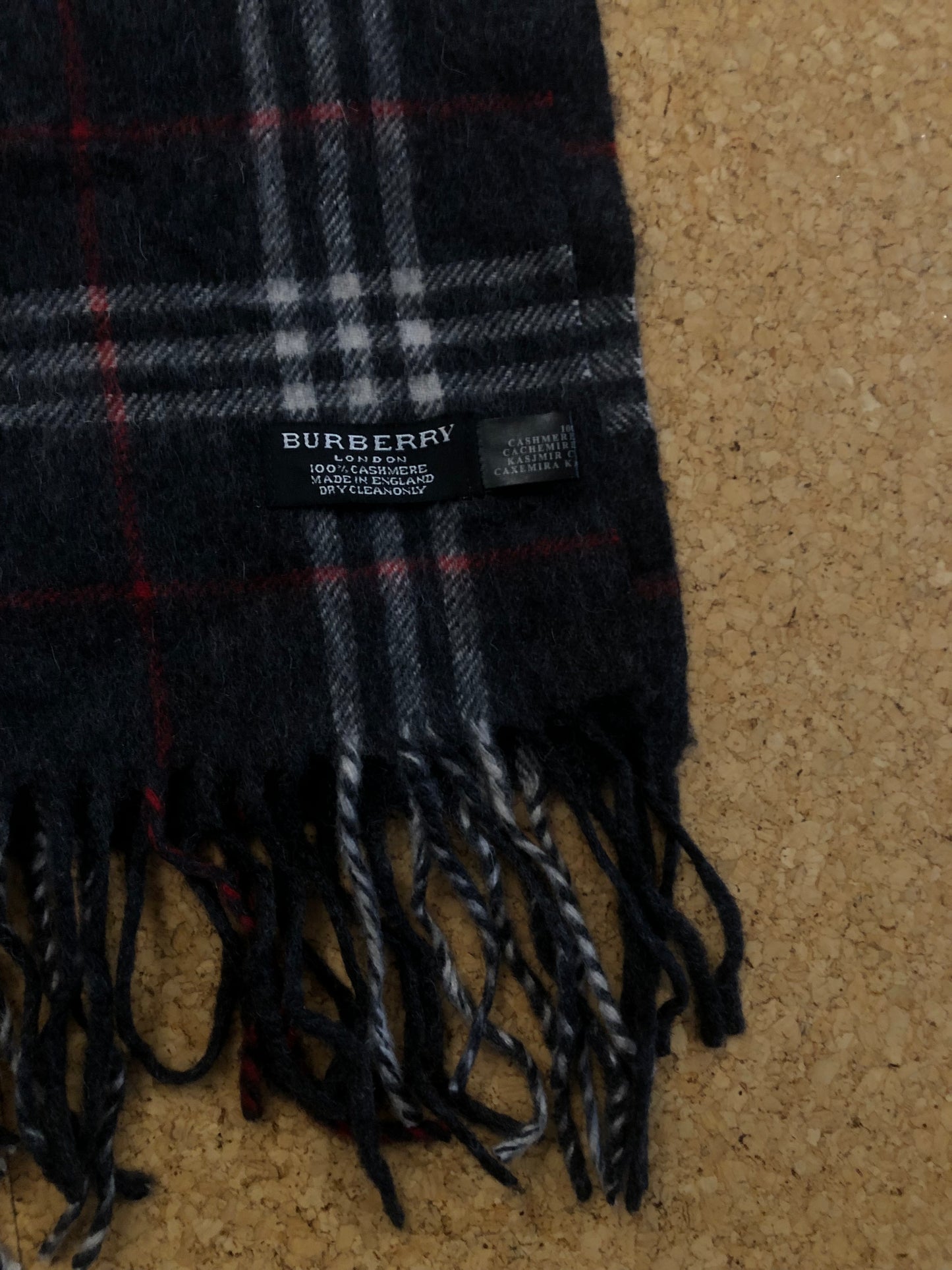 Vintage Burberry scarf grey