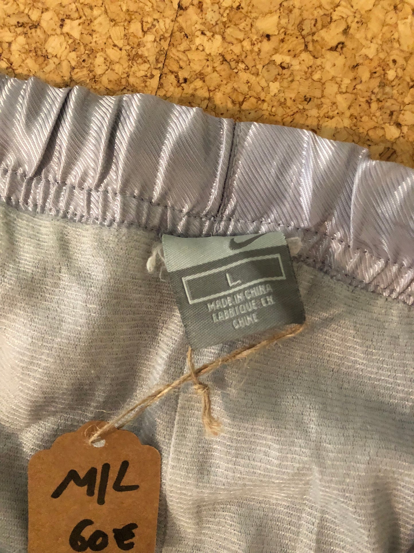 Vintage Nike baggy trackpants (L)