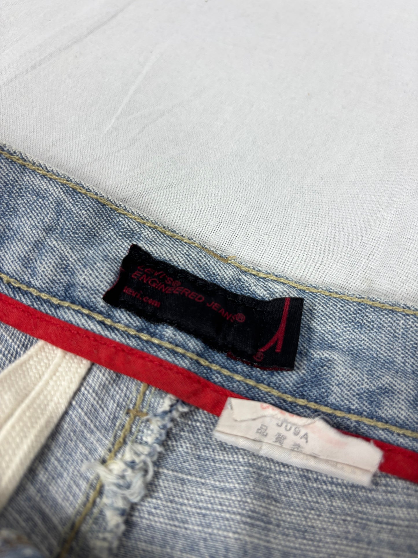 Levi’s engineered jorts (w34)