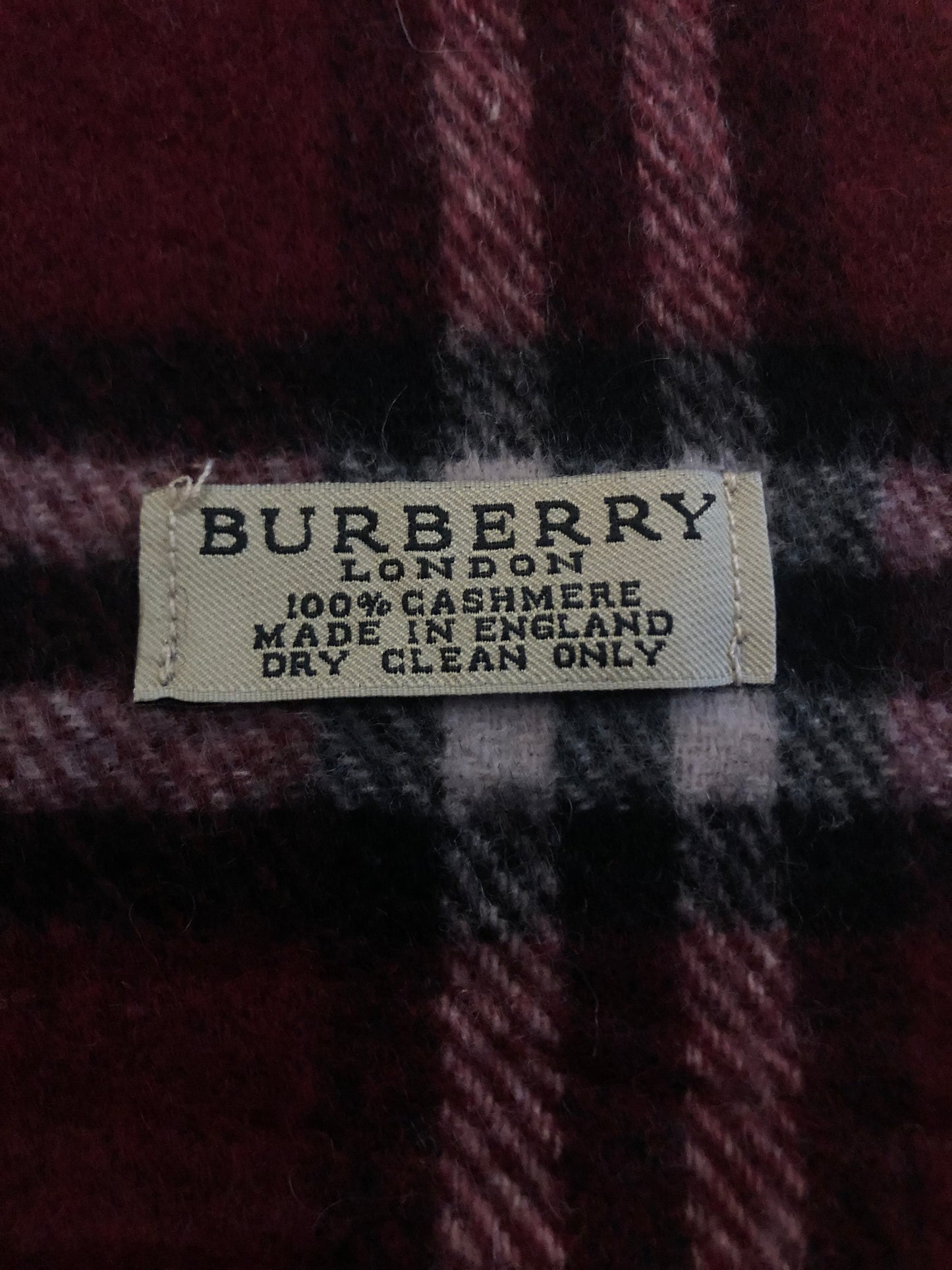 Vintage Burberry scarf red