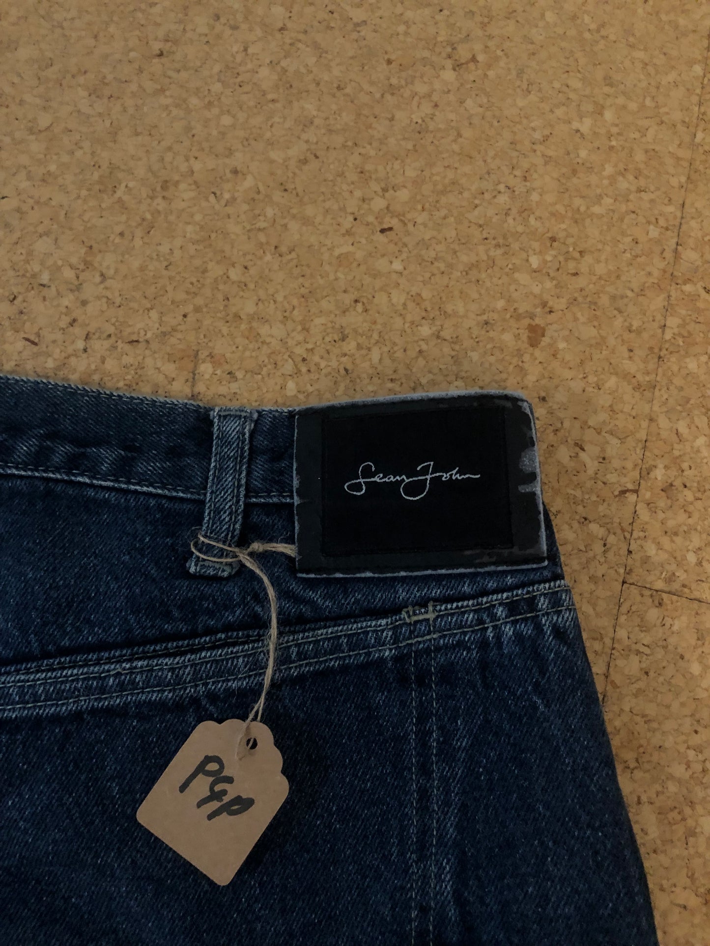 Sean john vintage baggy jeans (W38)