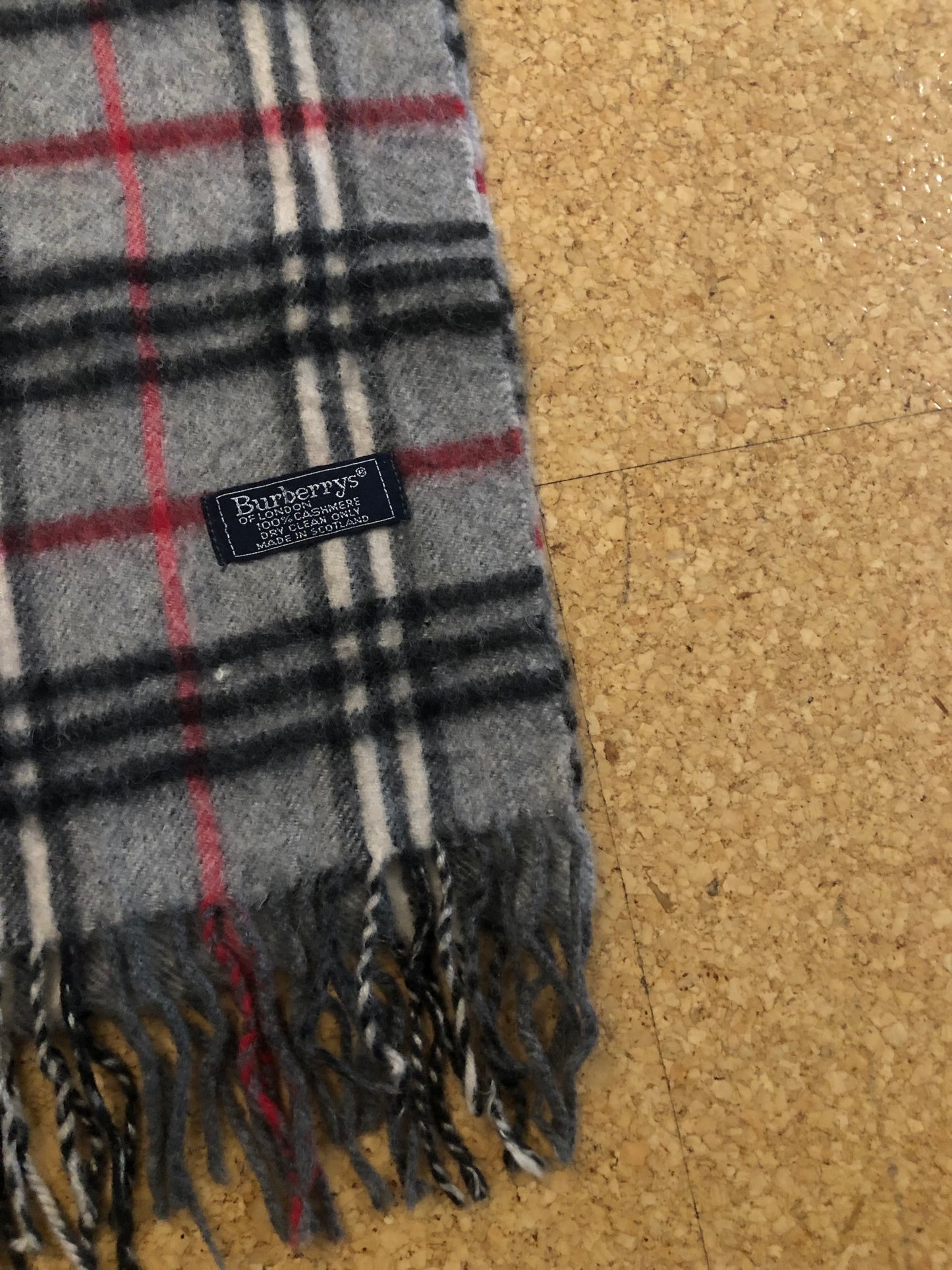 Vintage Burberry scarf grey