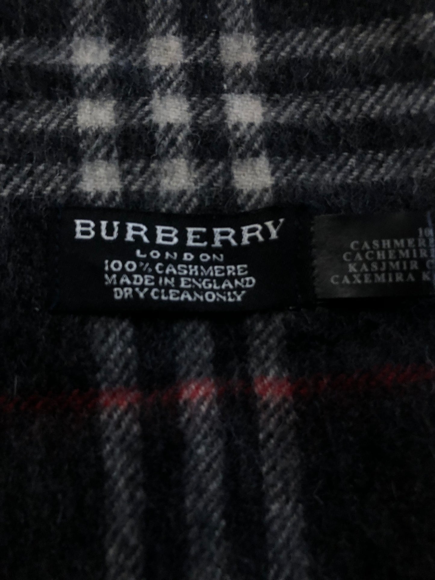 Vintage Burberry scarf grey