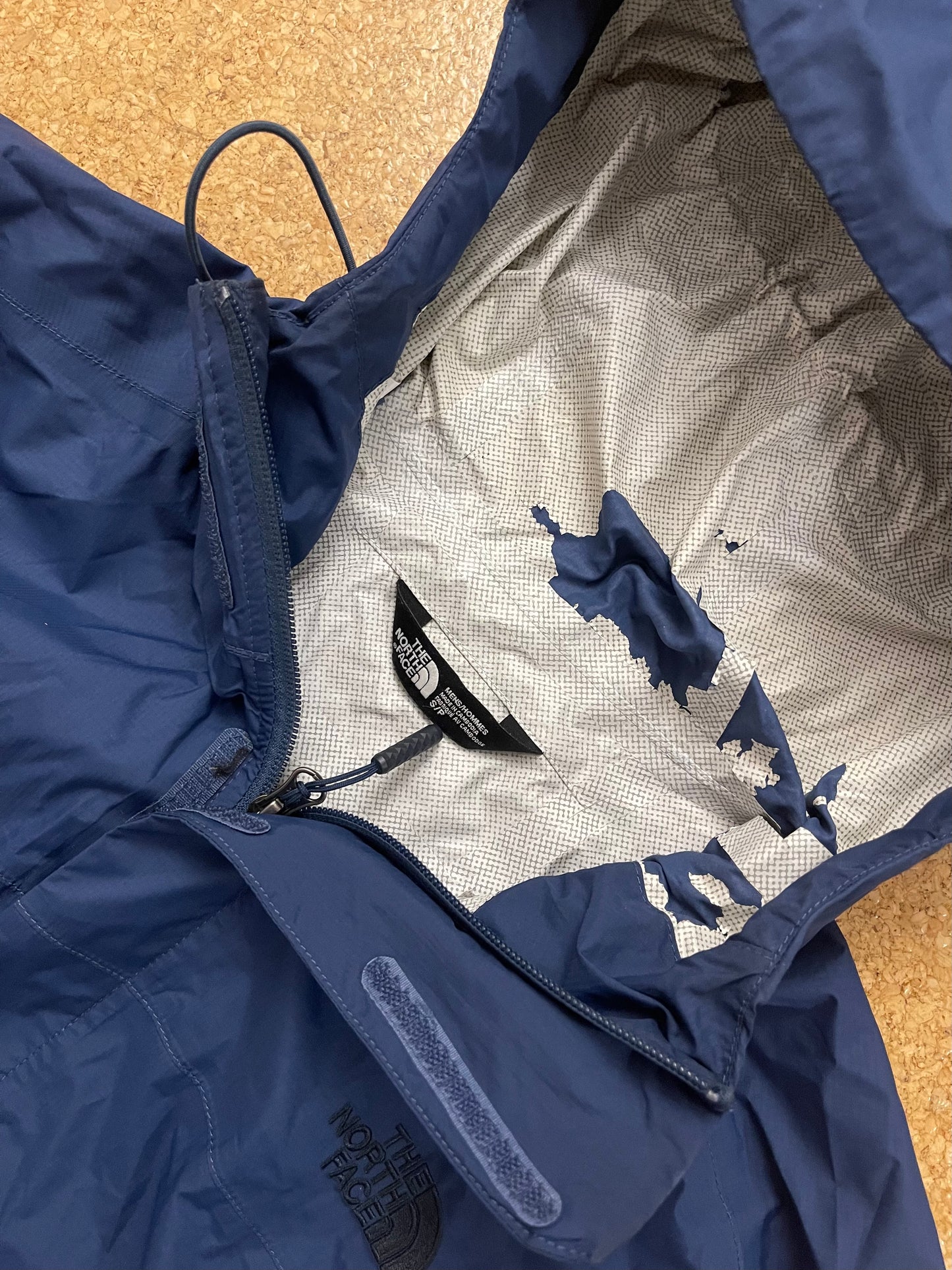 The north Face Windbreaker (S)