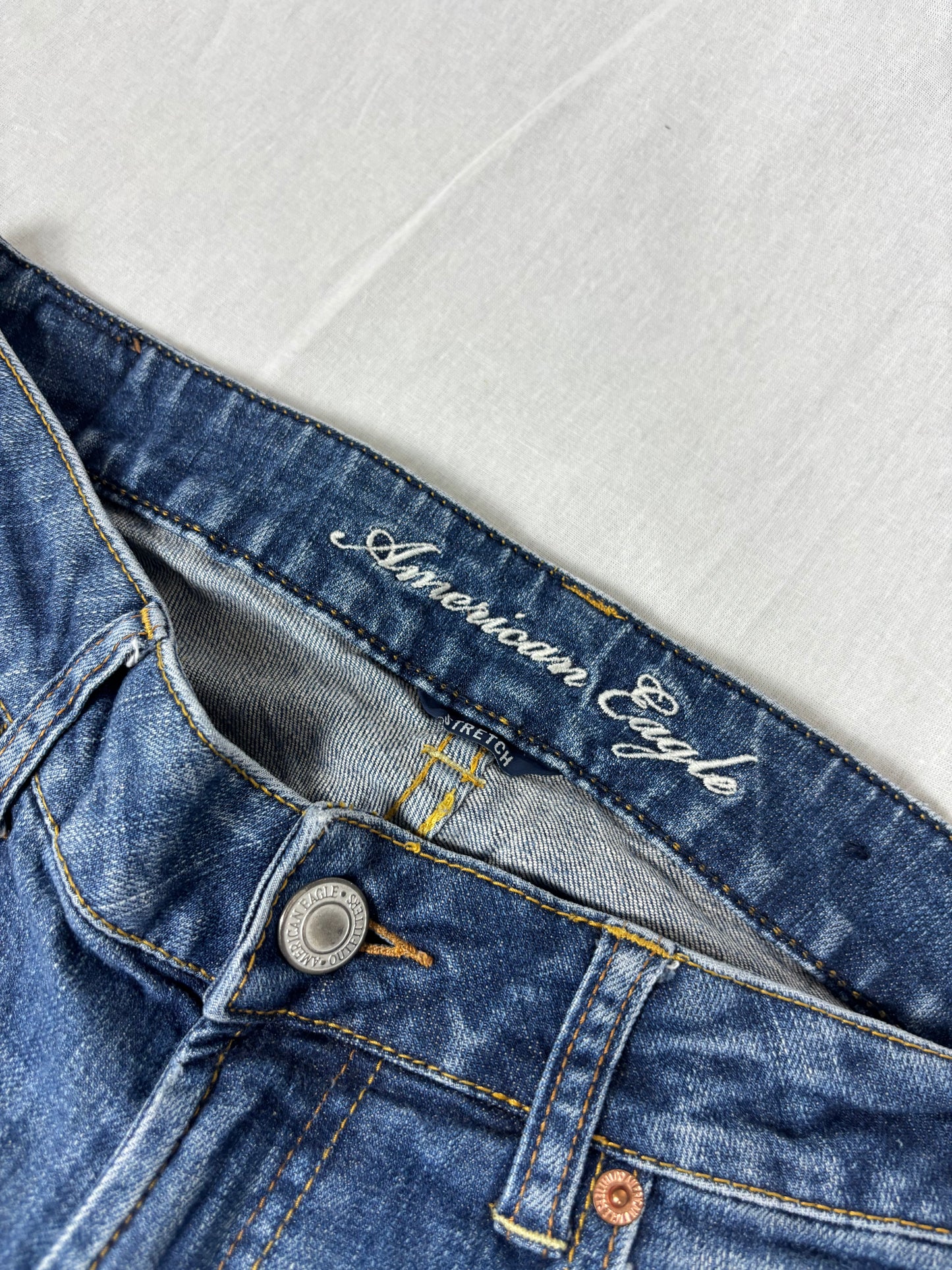 American eagle Jeans (L Woman)