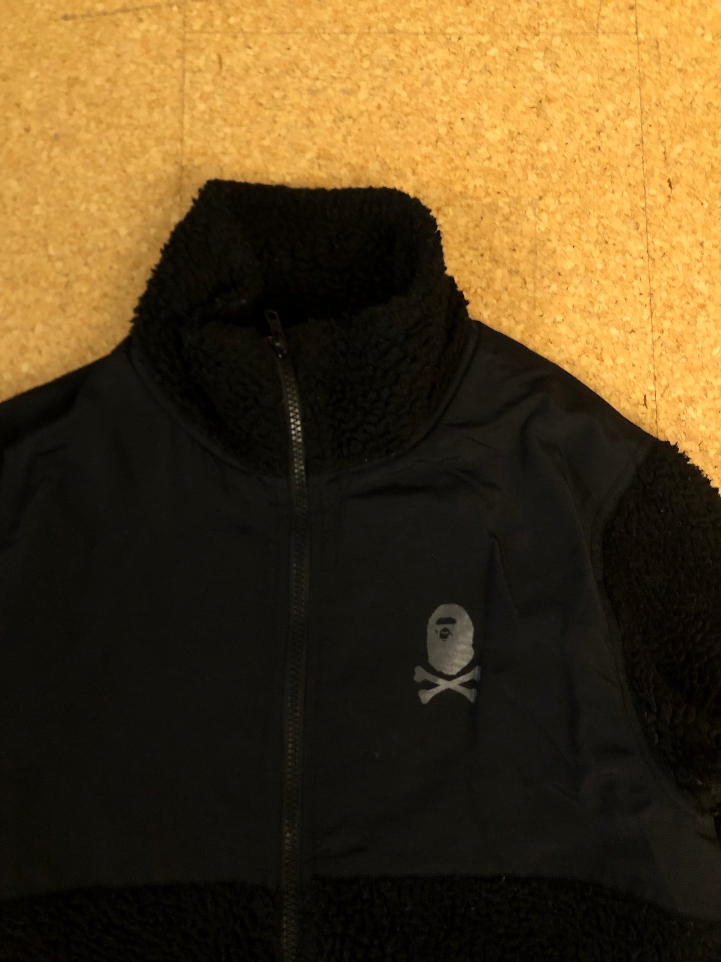 Bape fleece jacket (L)