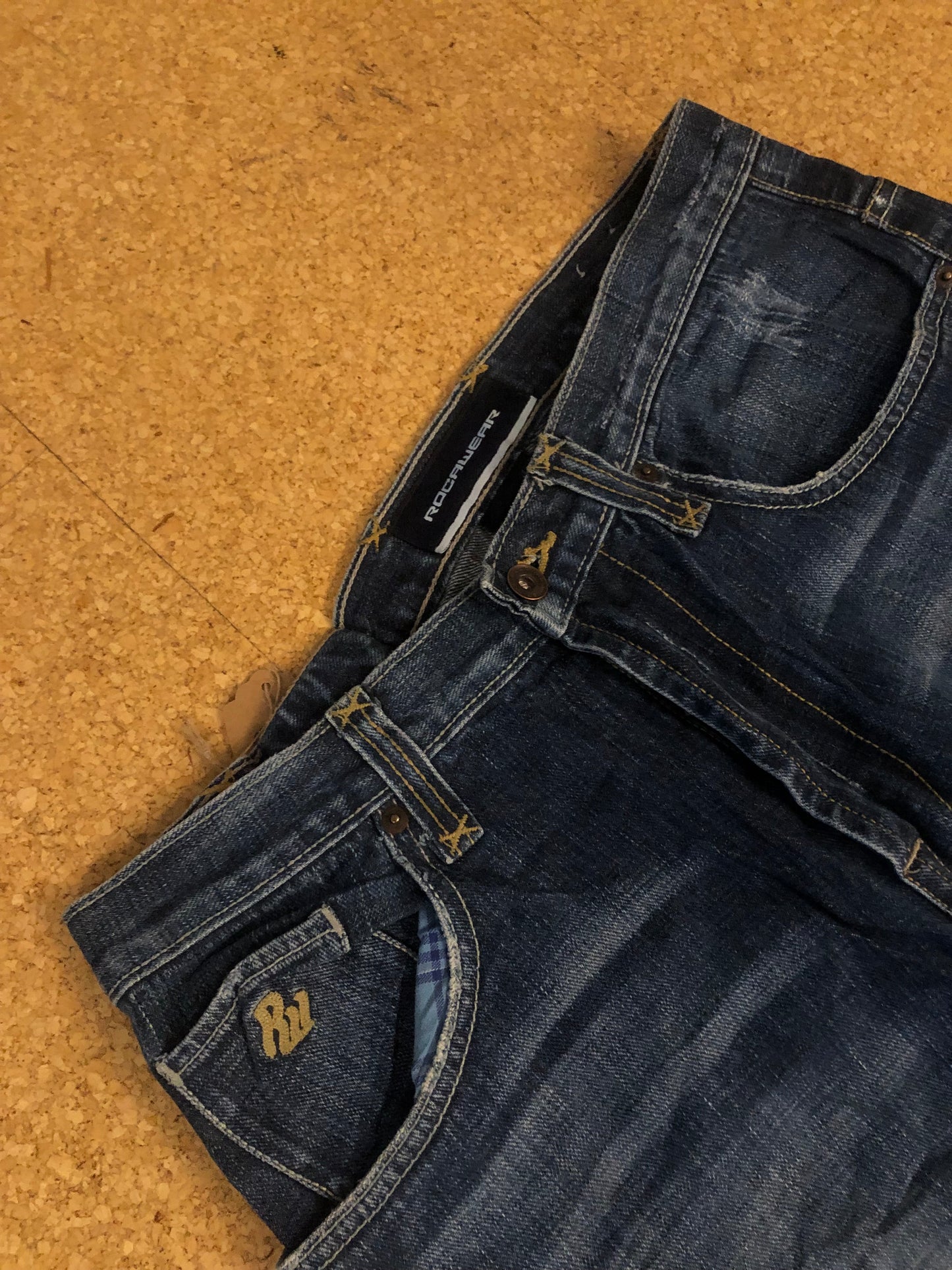 Rocawear vintage baggy jeans (w32)