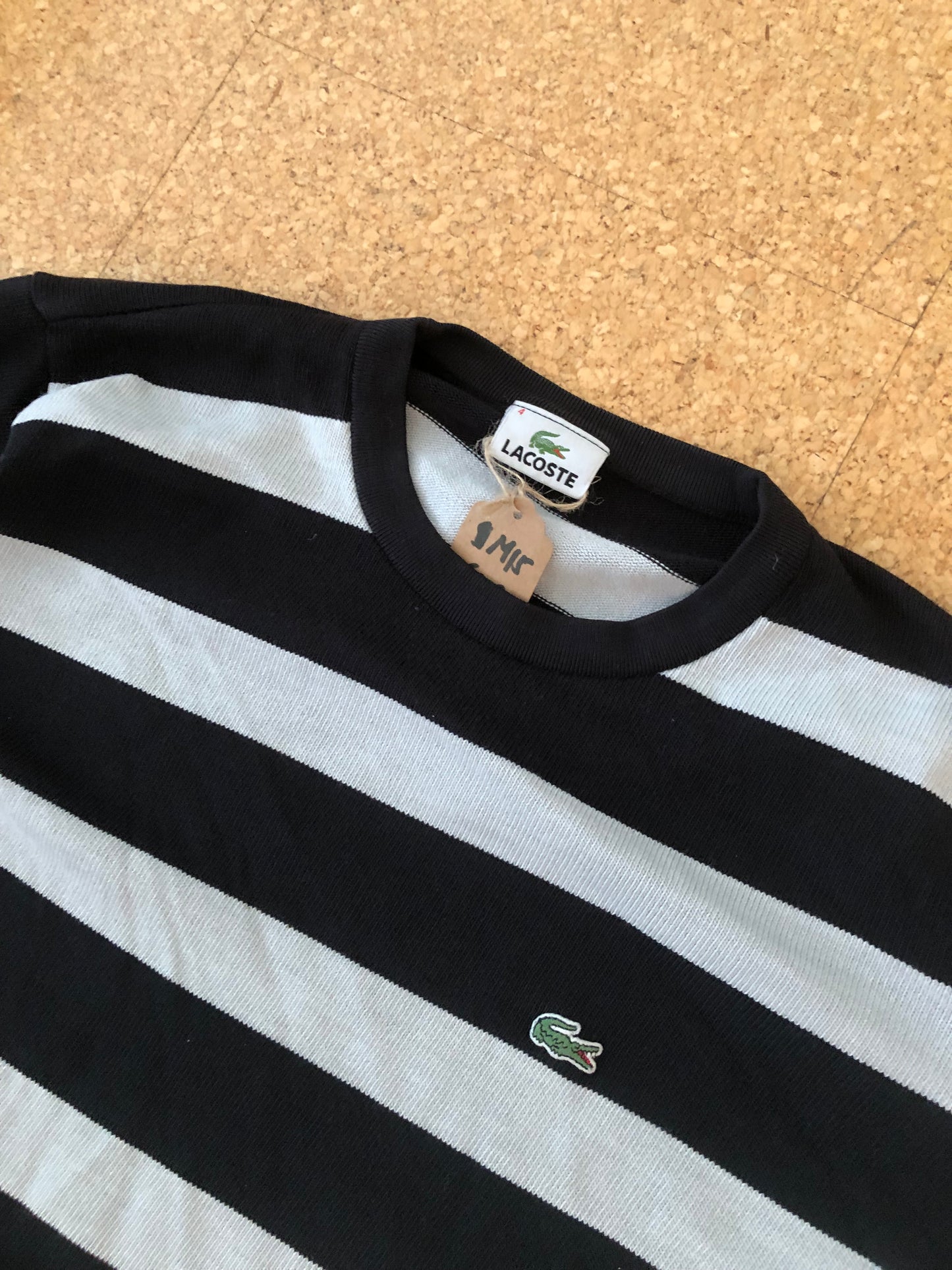 Lacoste sweater (M)