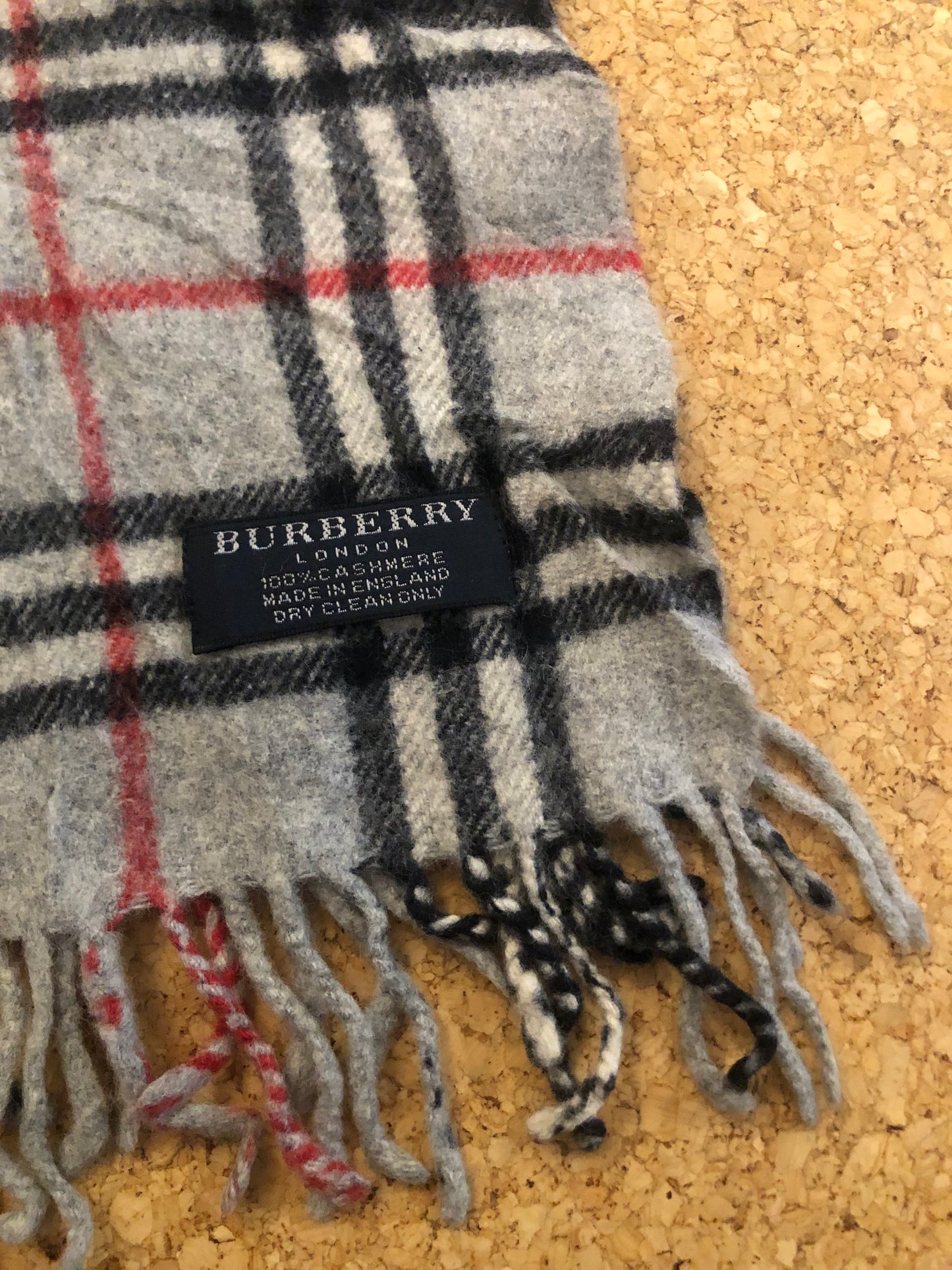 Vintage Burberry scarf grey
