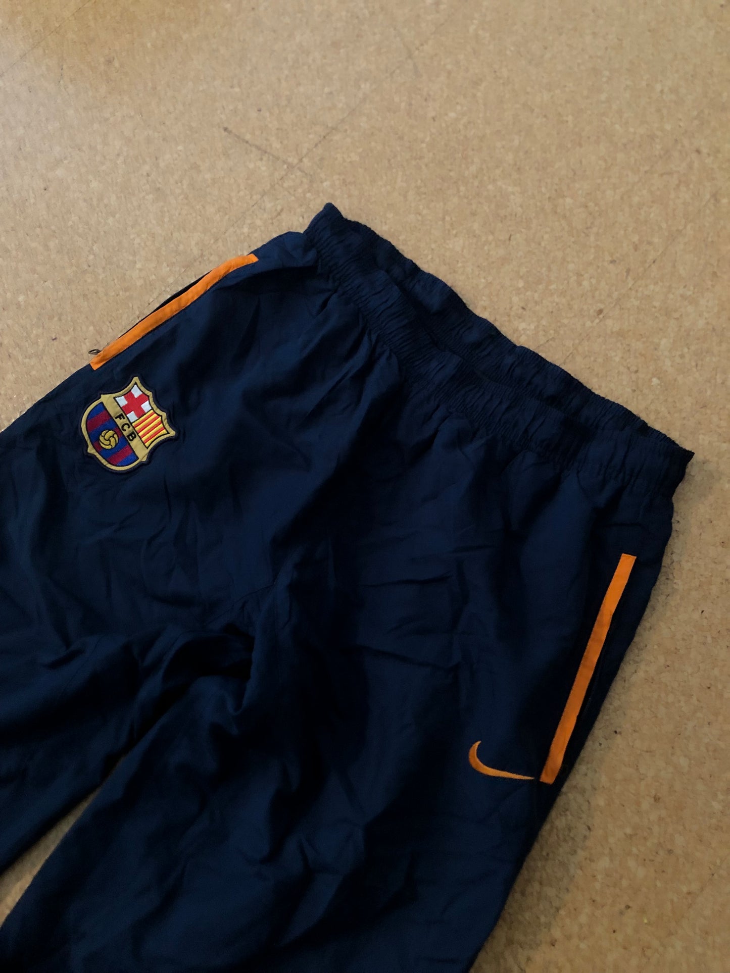 Vintage Nike Barcelona trackpants (L)