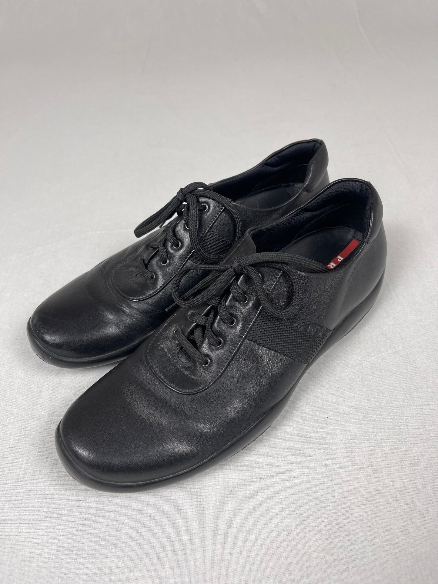 Vintage prada leather shoes (44)