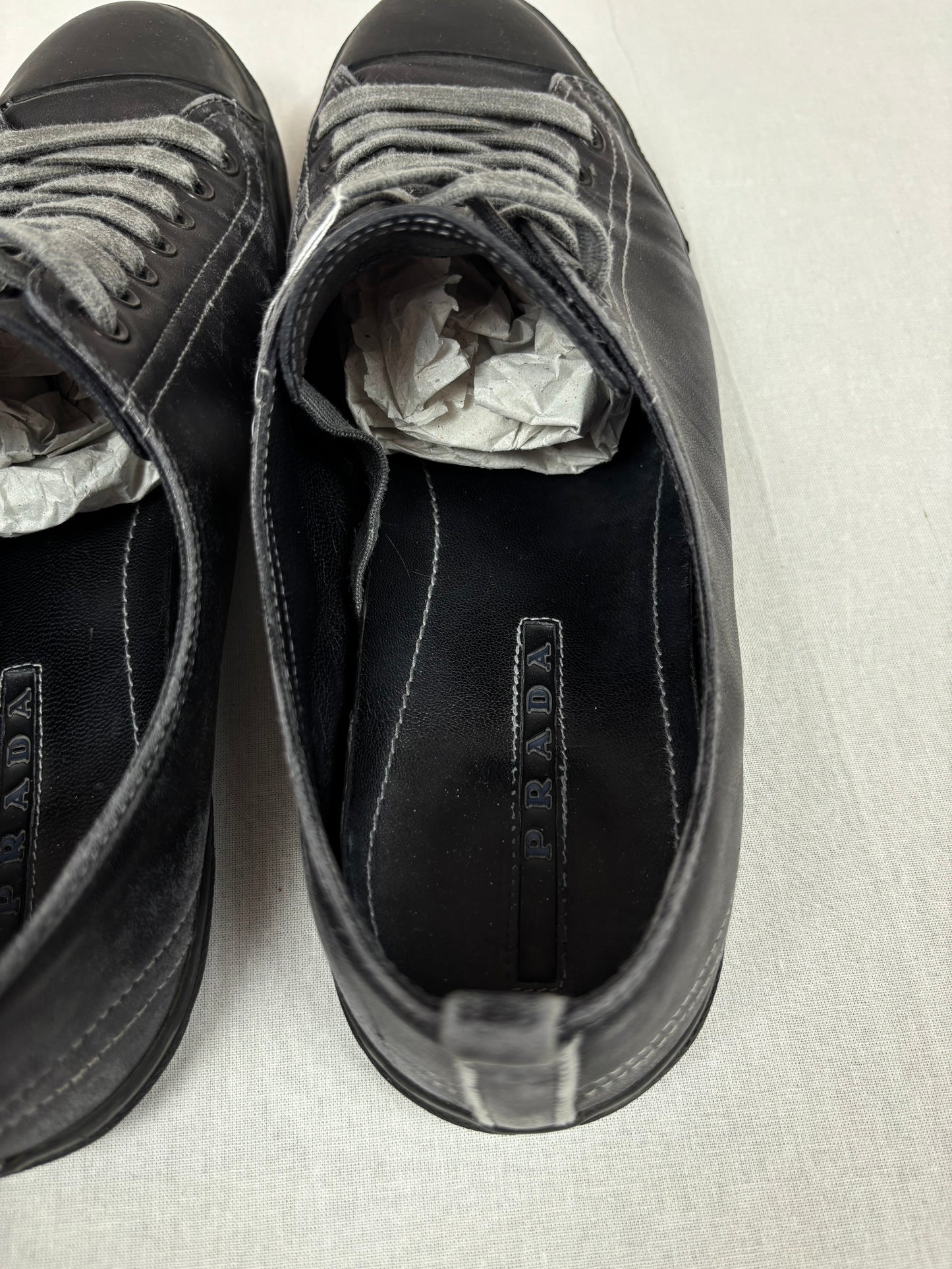 Prada Leather Shoes (EU 43)