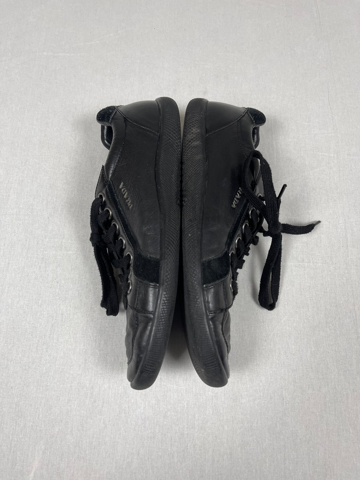 Vintage prada leather shoes (43)