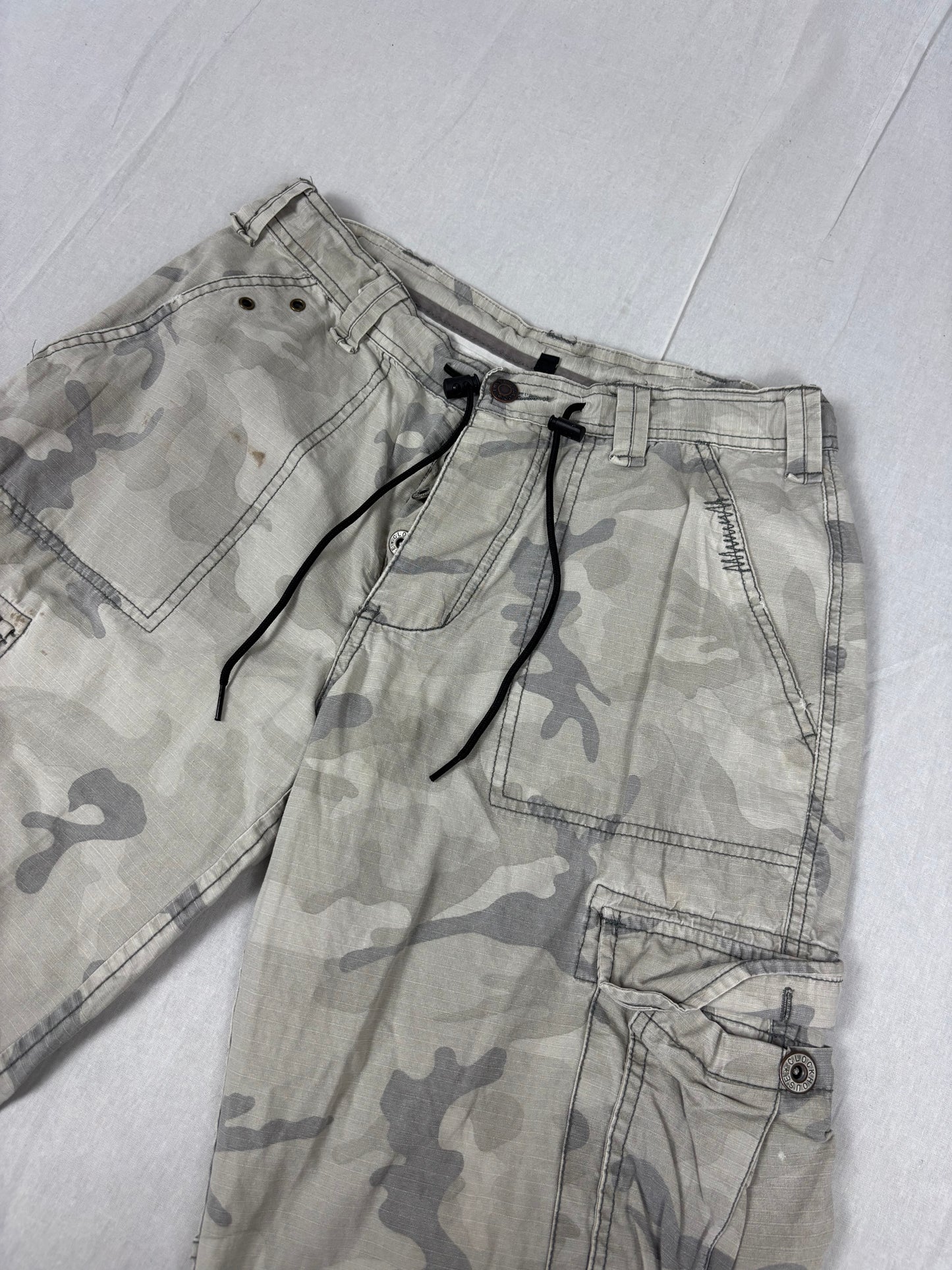 Camo Shorts (w30)