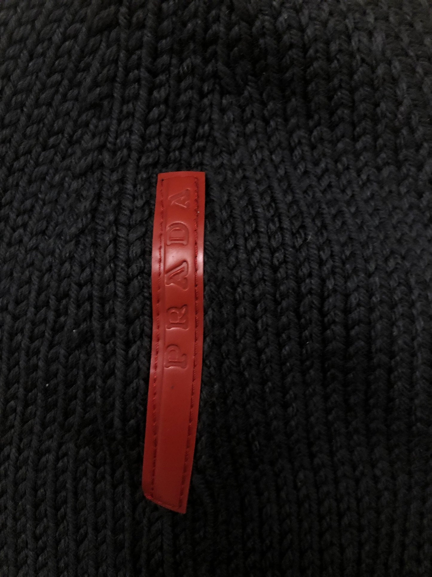 bonnet Prada vintage