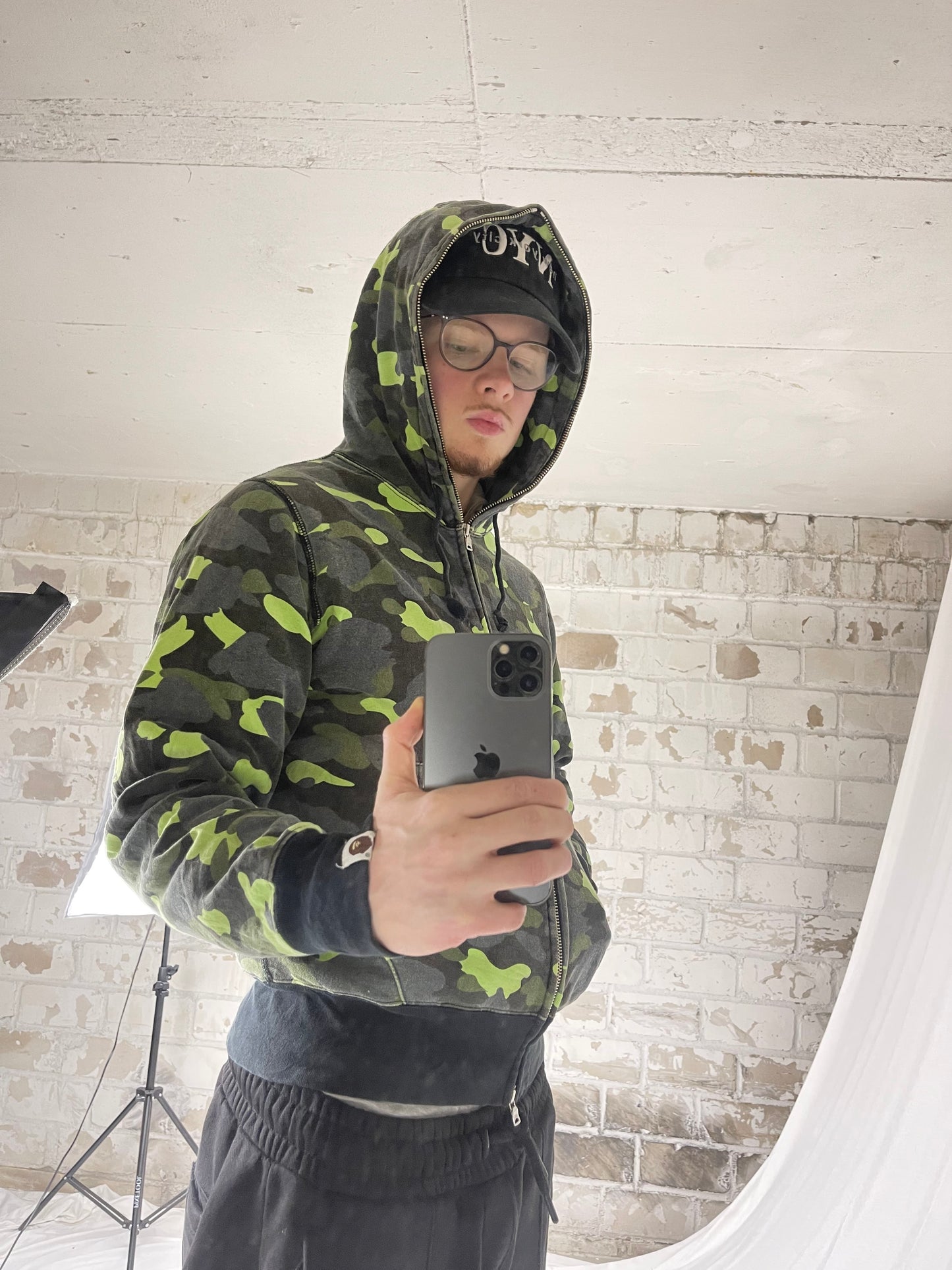 Vintage bape Hoodie (s)