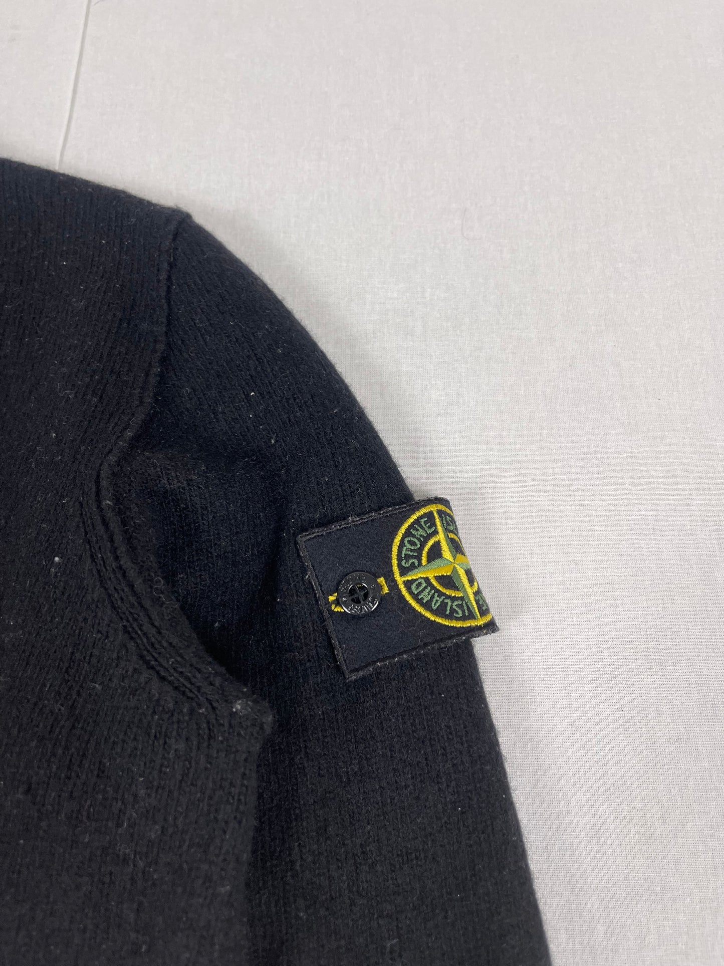 Stone Island V Sweater (s)
