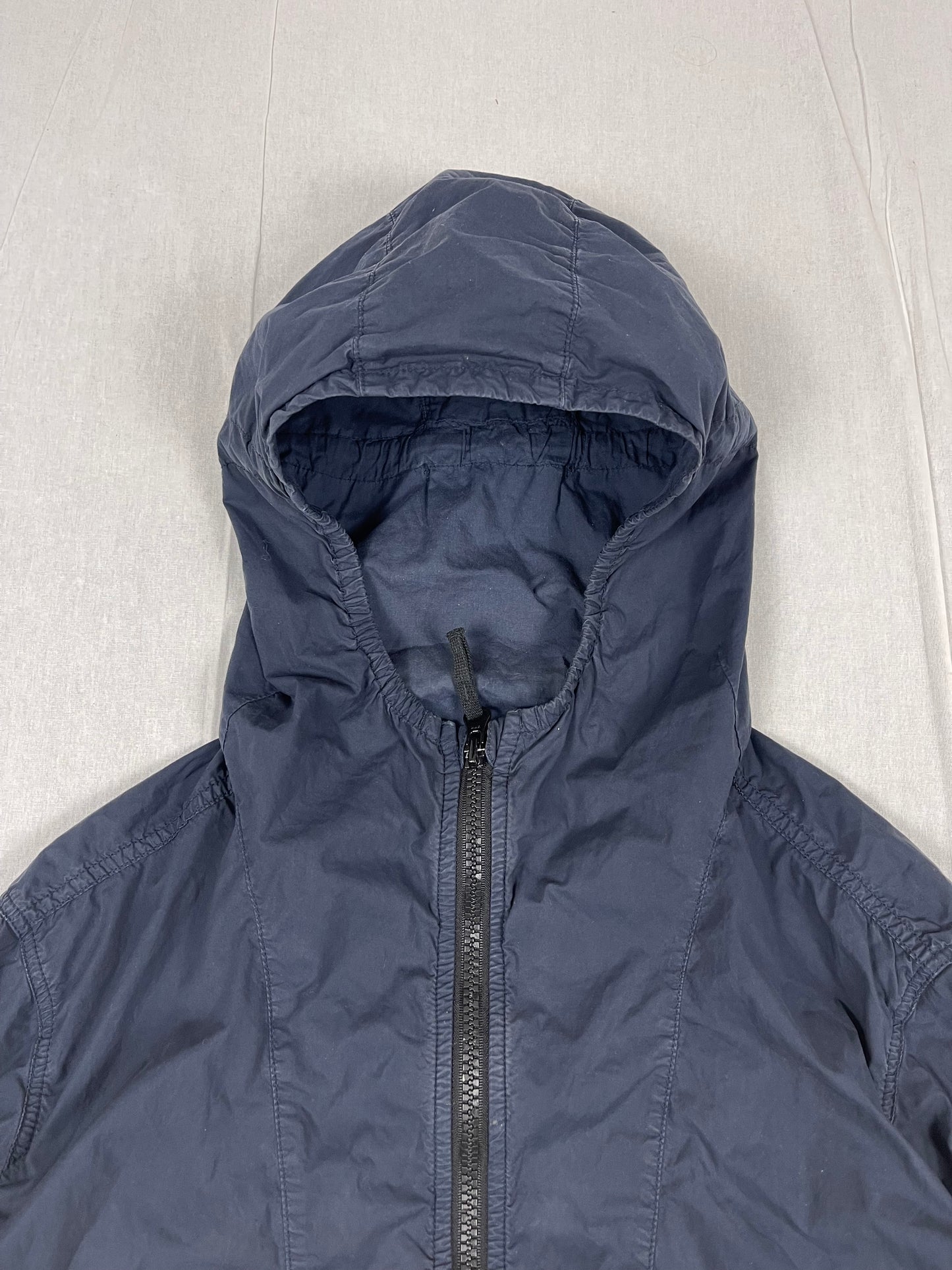 Stone Island windbreaker (L)