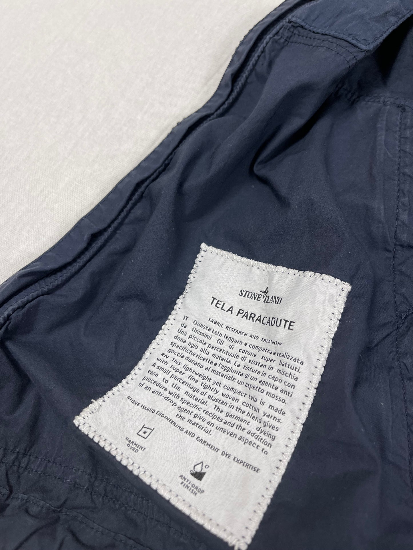 Stone Island windbreaker (L)