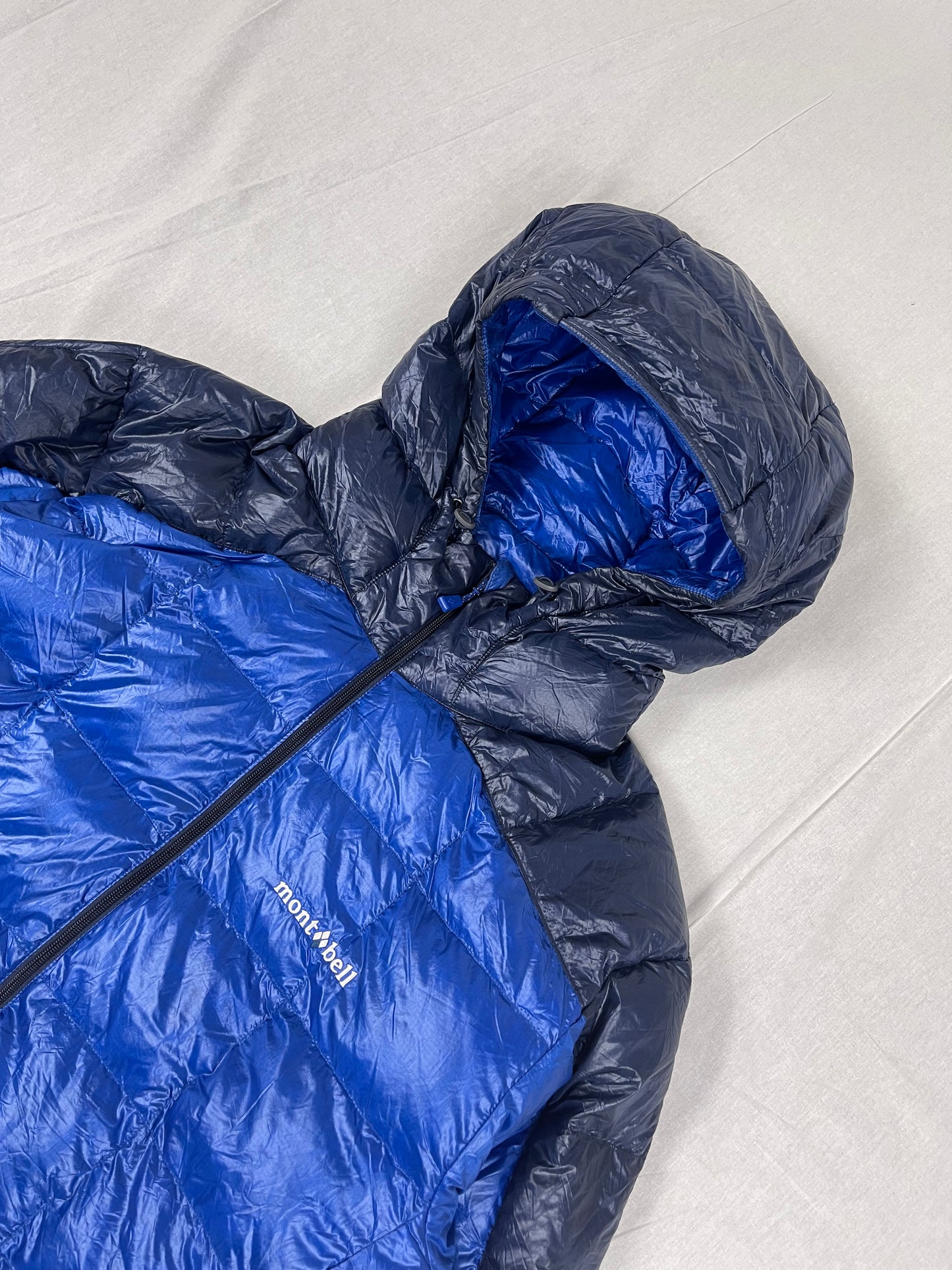 Montbell 2 Tone superior down Puffer (L)