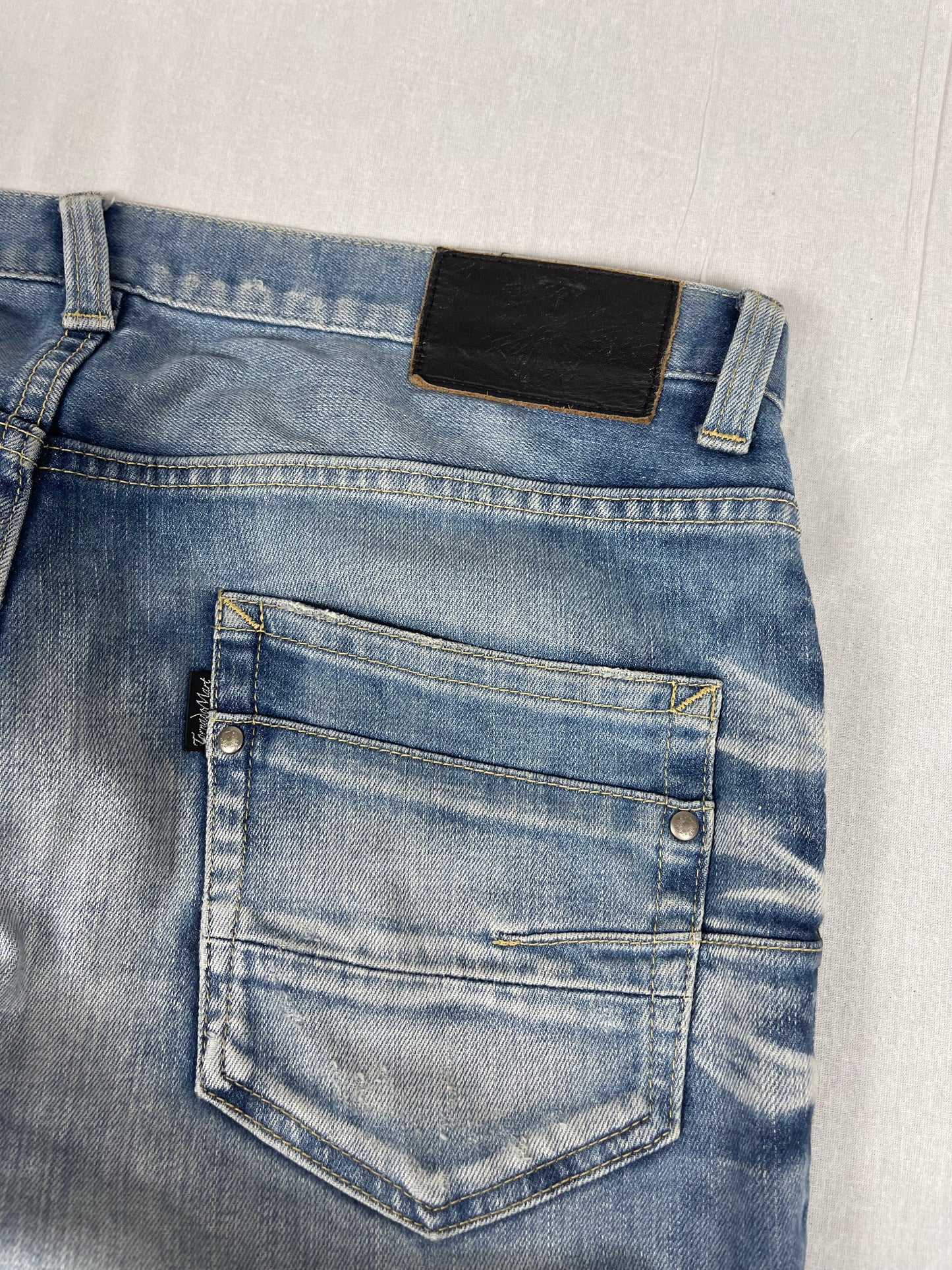Tornado Mart Straight leg denim (W34/ m)