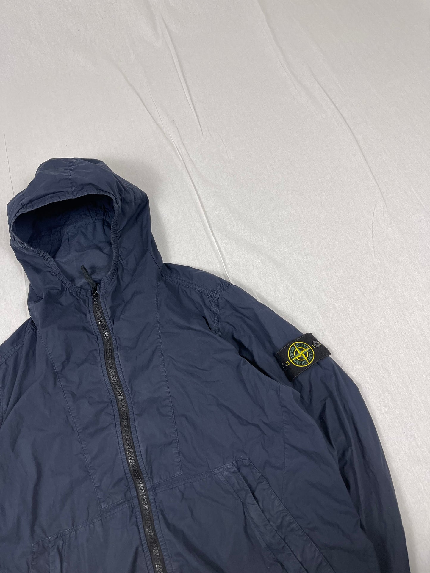 Stone Island windbreaker (L)