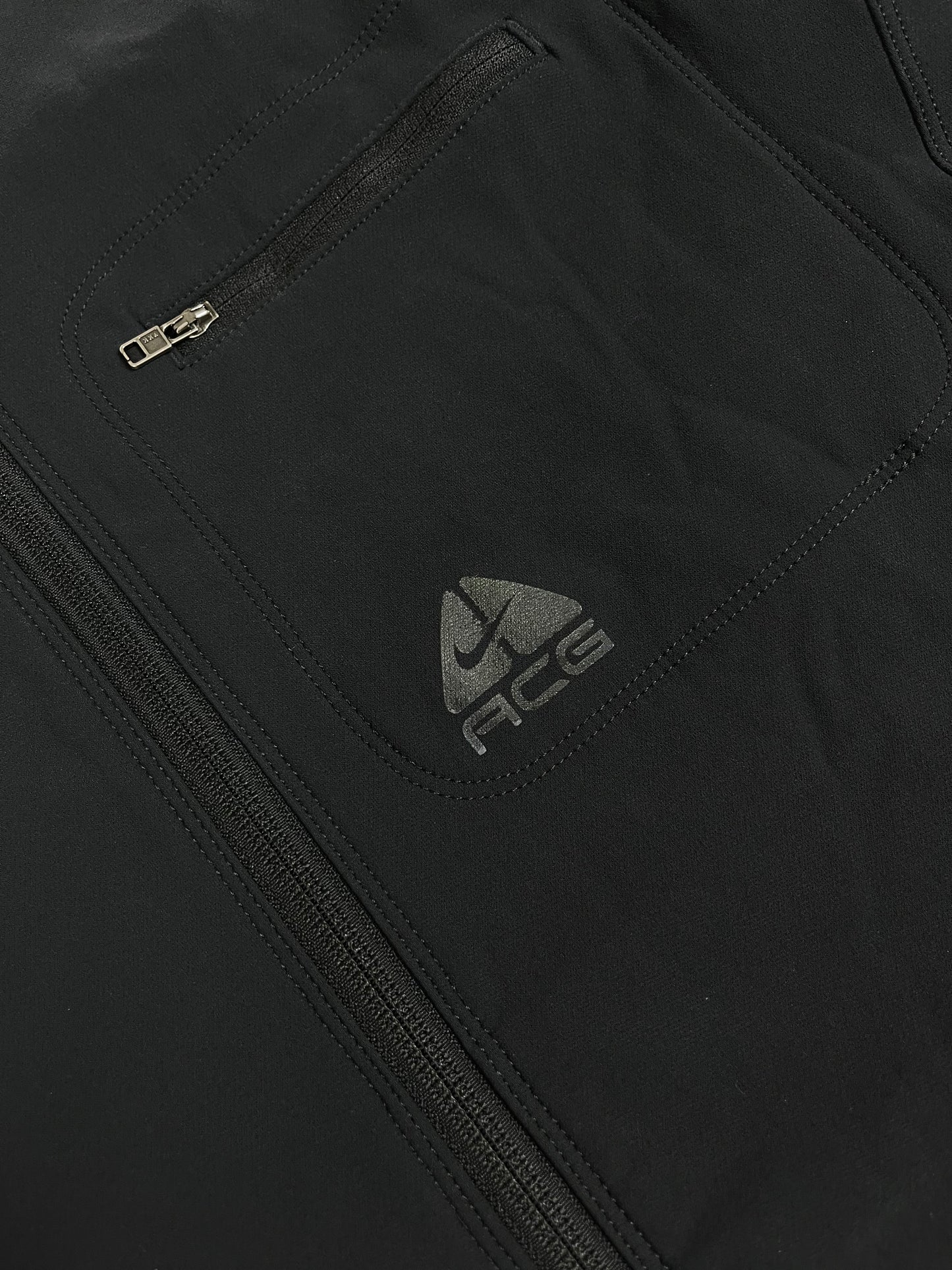 2000s Nike ACG softshell Jacket