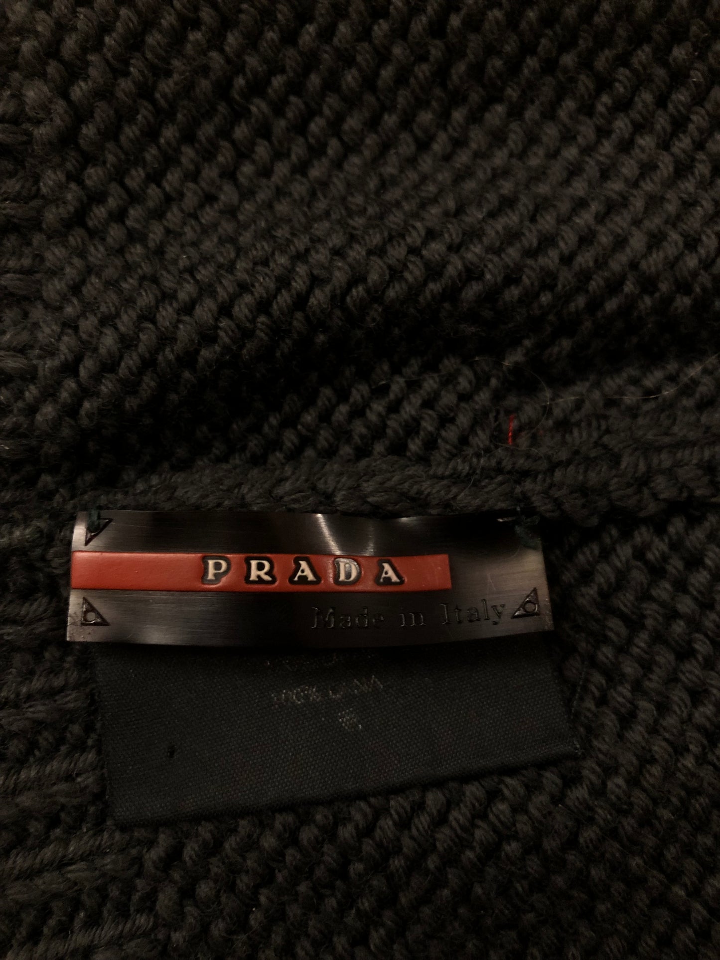 bonnet Prada vintage