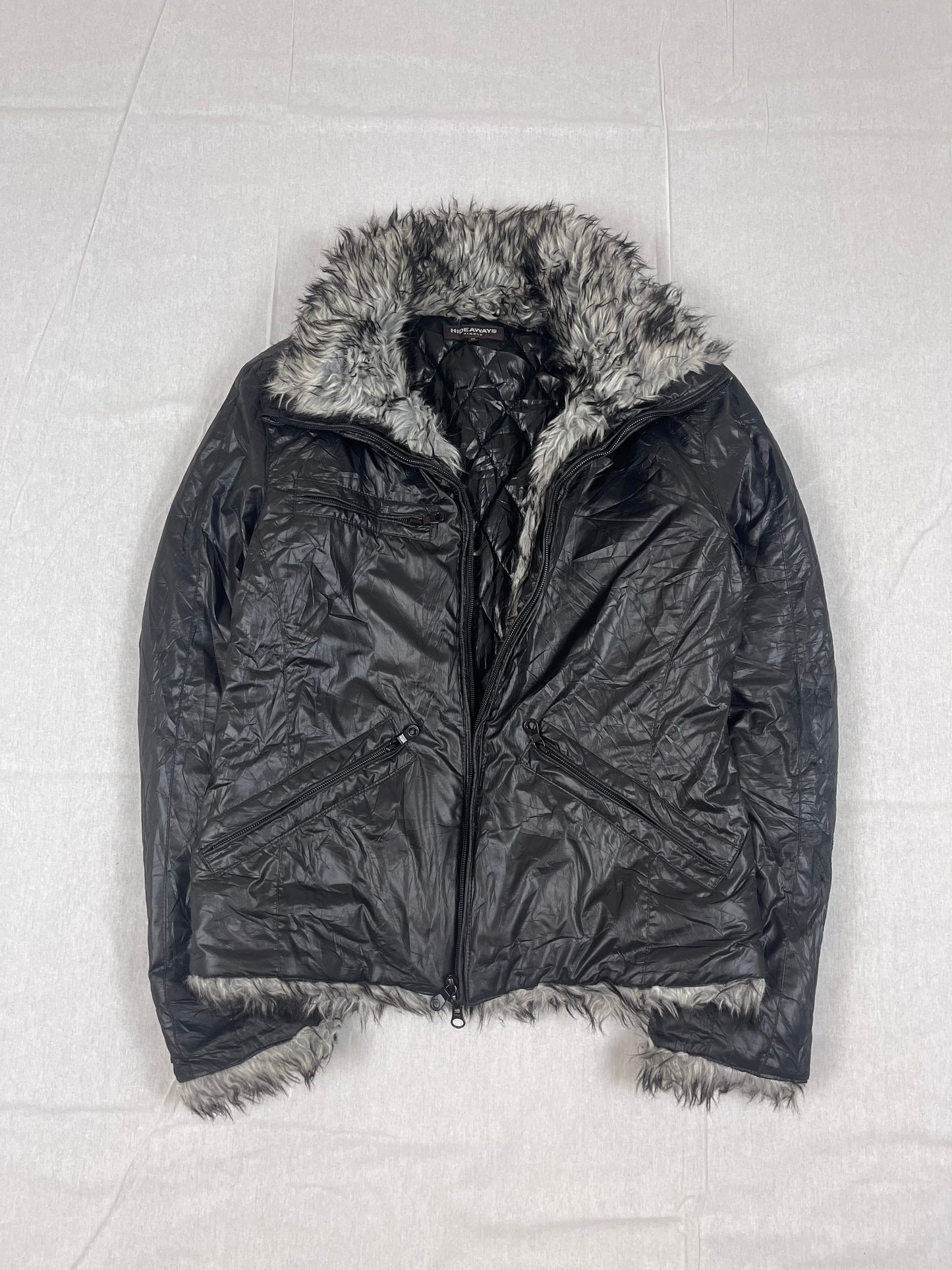 Nicole hideaways fur Jacket (M)
