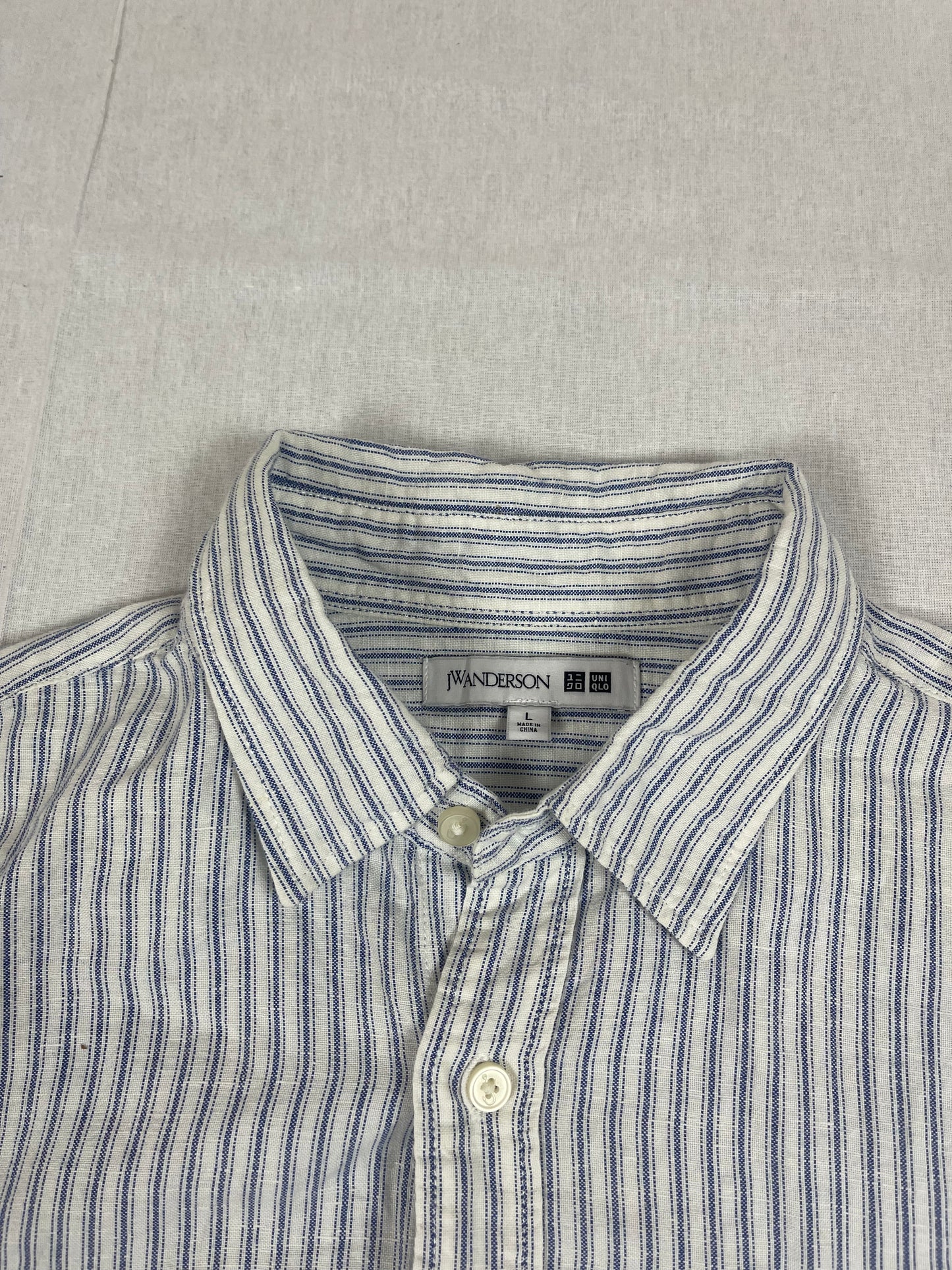 Uniqlo Shirt (L)