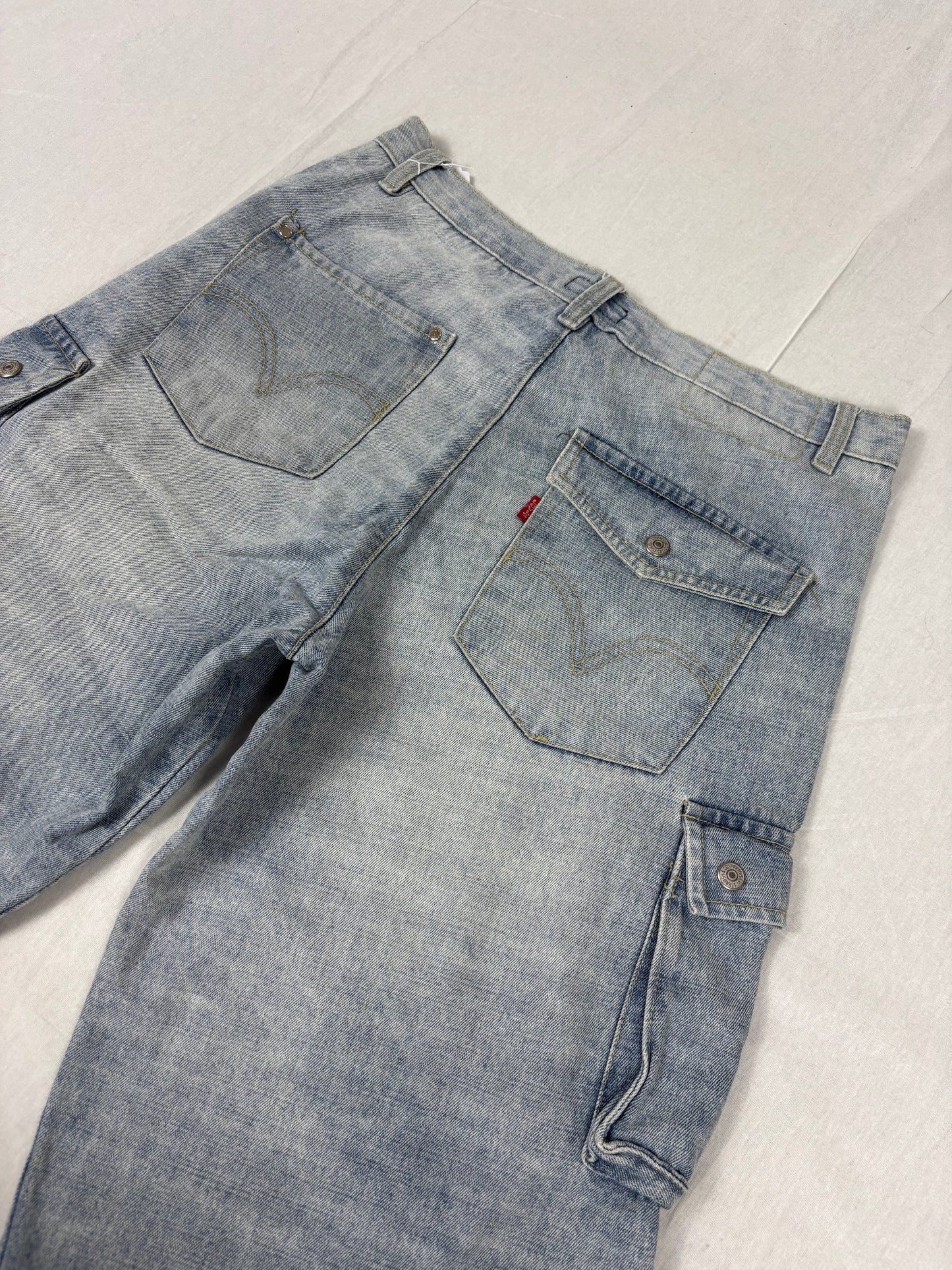 Levi’s engineered jorts (w34)