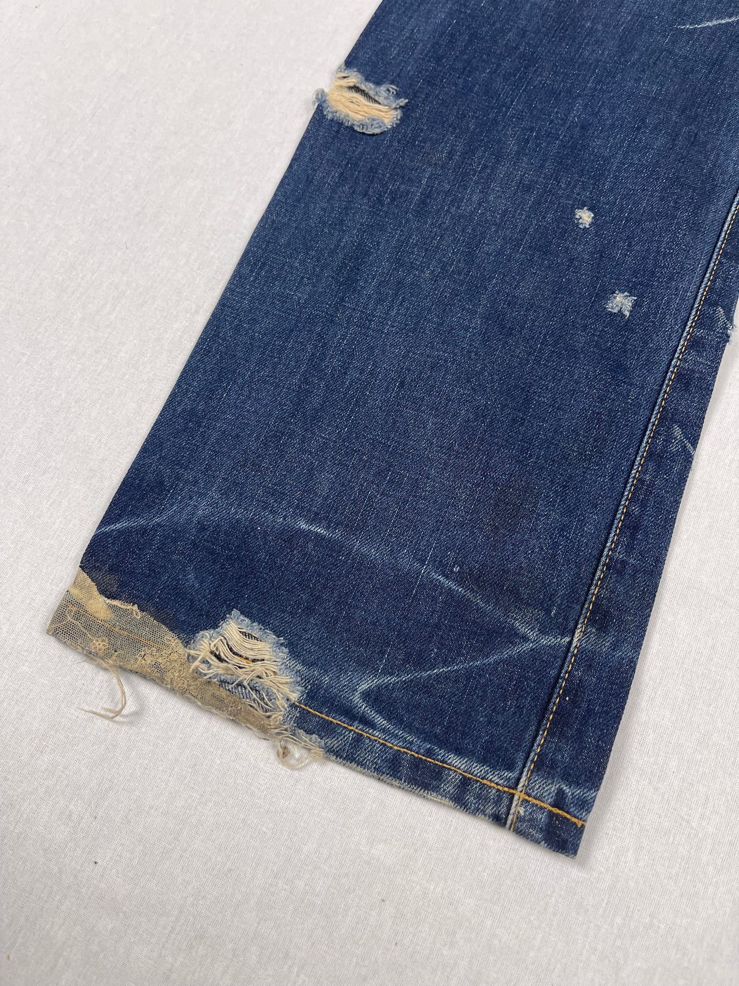 Sunaokuwahara distressed denim (W30/ M)