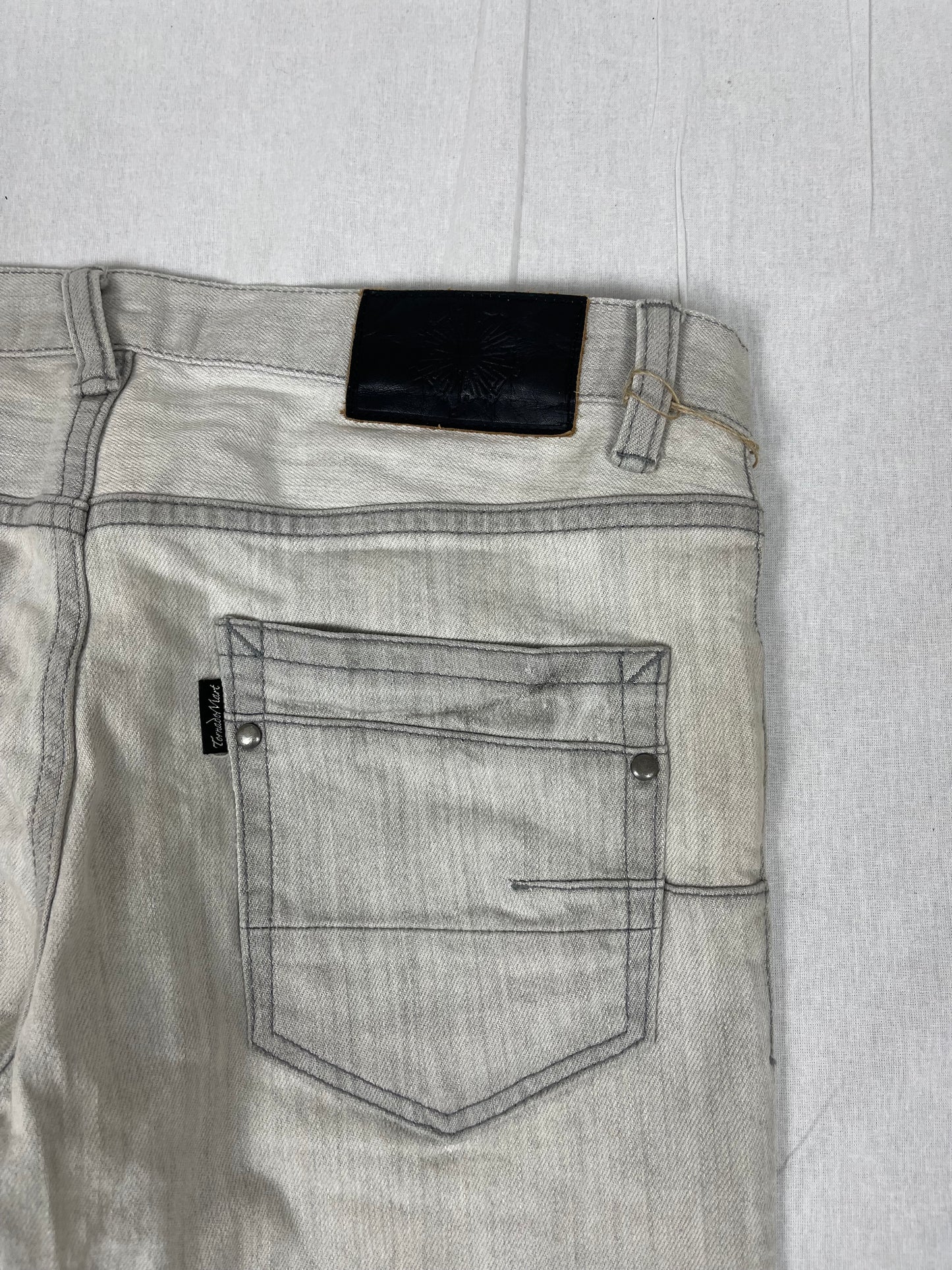 Tornado Mart Straight leg denim jeans (W32/ M)