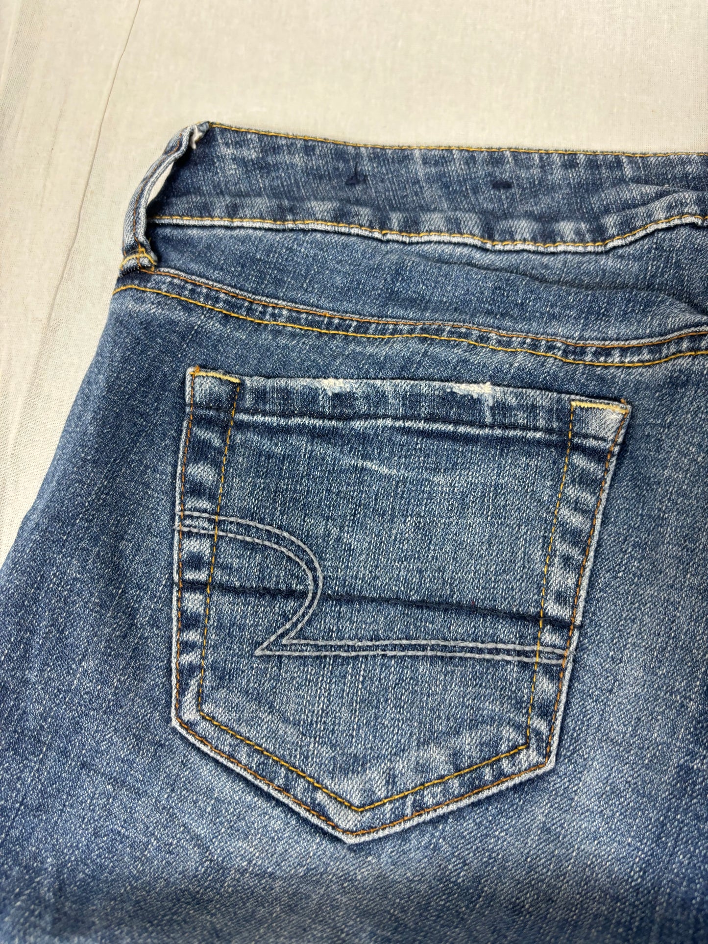 American eagle Jeans (L Woman)