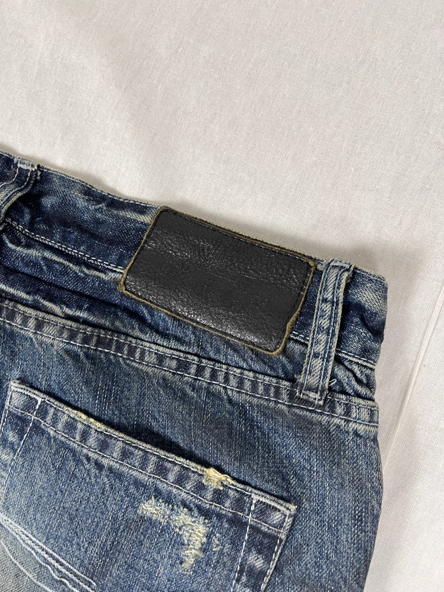 Japanese cavaria faded bootcut denim (W30/ M)