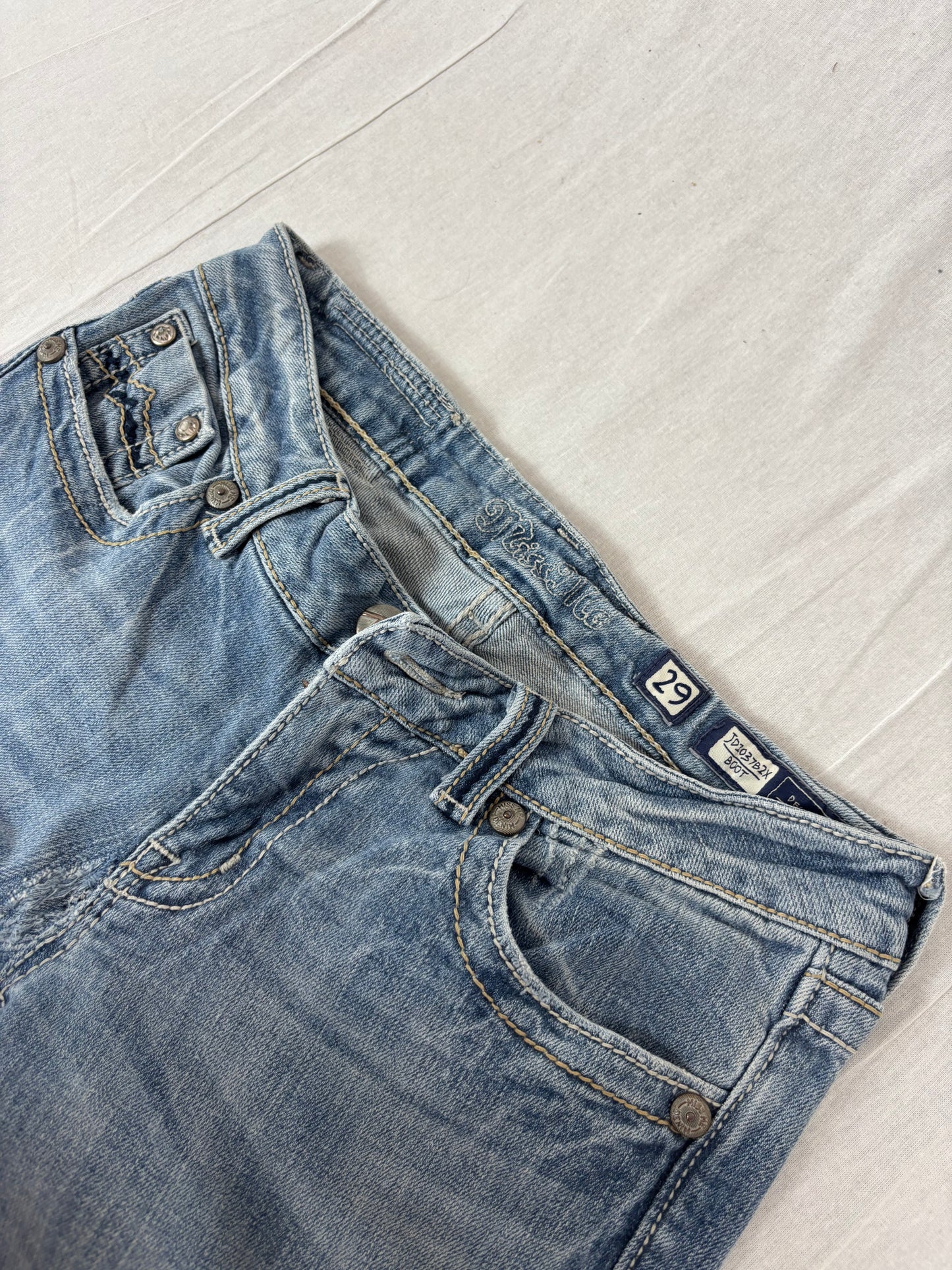 Miss me low waist bootcut denim (m Woman)