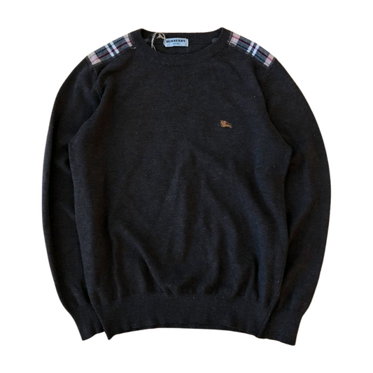 Burberry sweater (S)