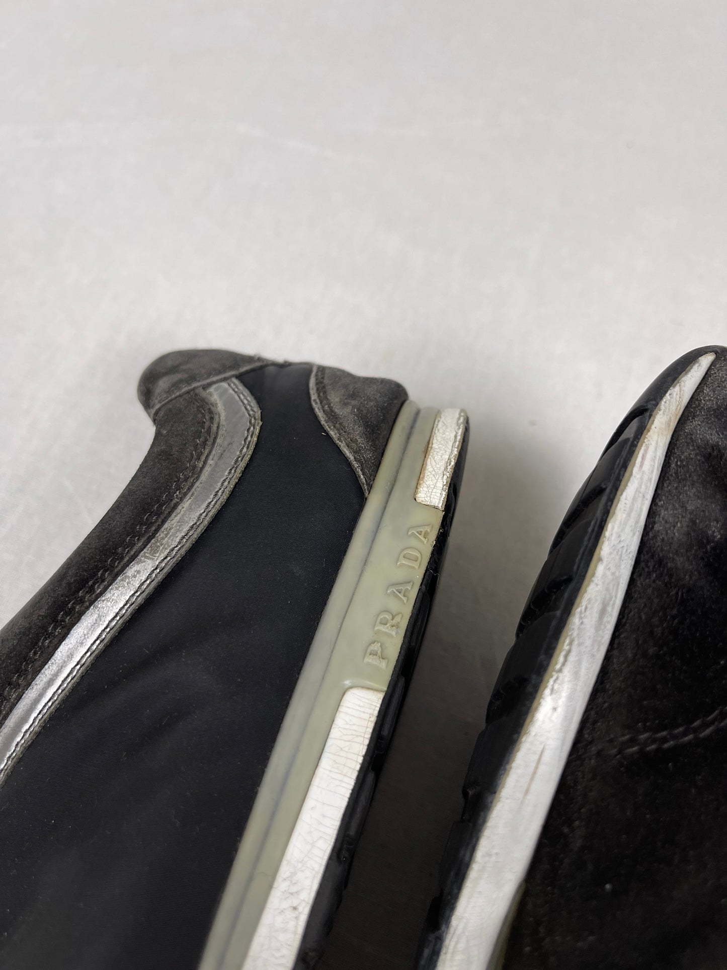 Vintage Prada shoes (41)