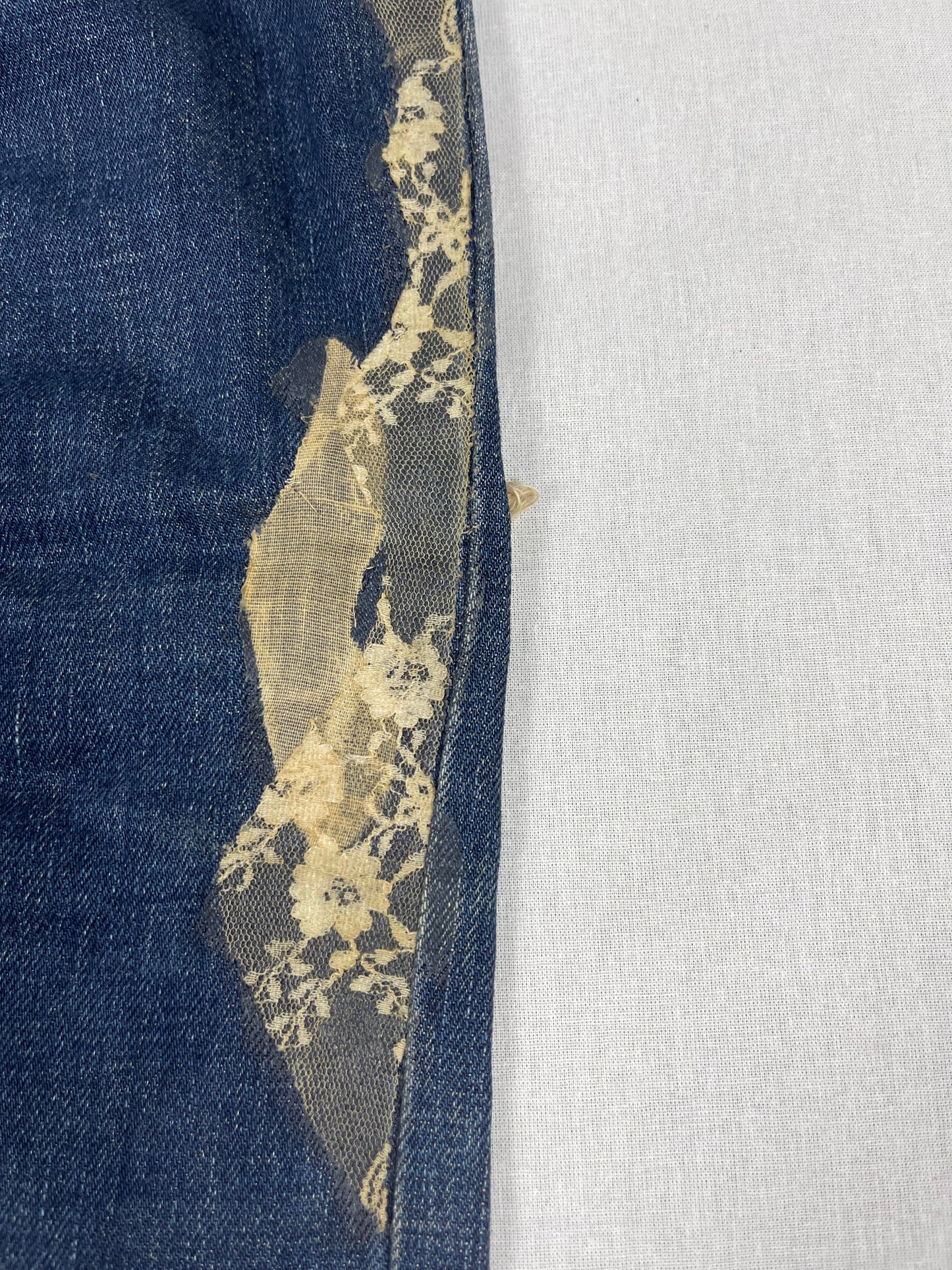 Sunaokuwahara distressed denim (W30/ M)