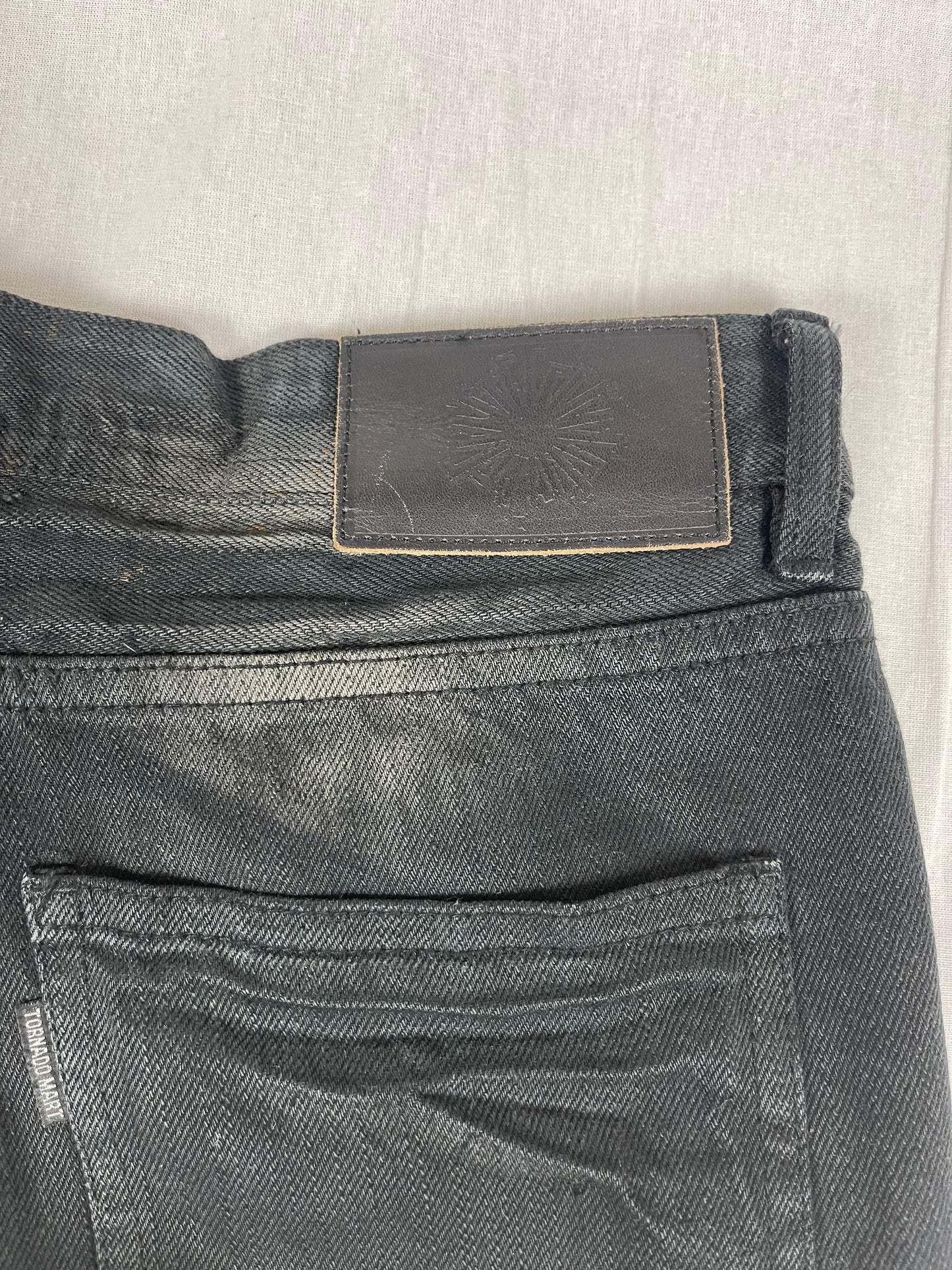 Tornado Mart Straight leg denim (W32/ M)