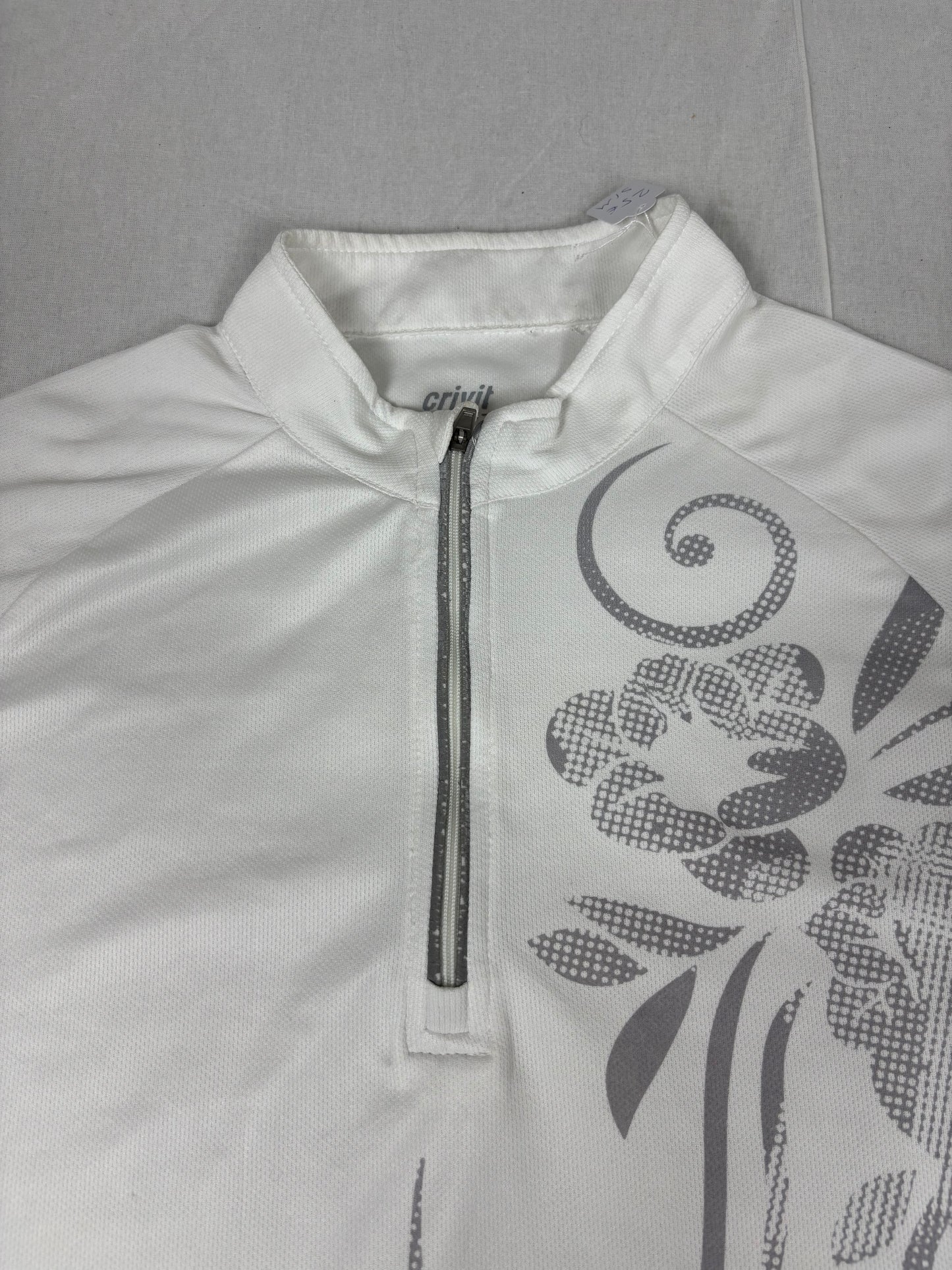 Floral half-zip shirt (m)